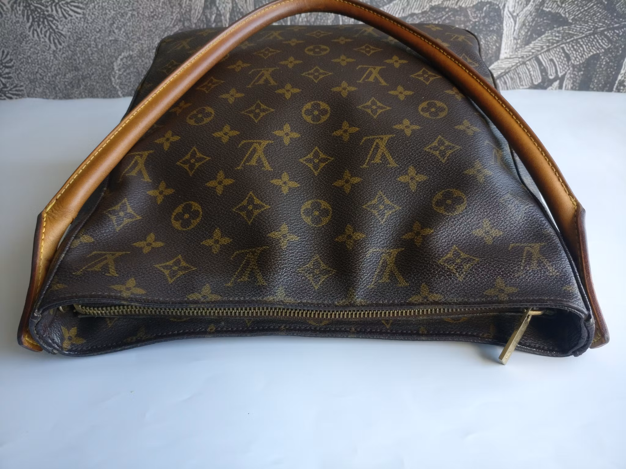 Louis Vuitton Looping GM