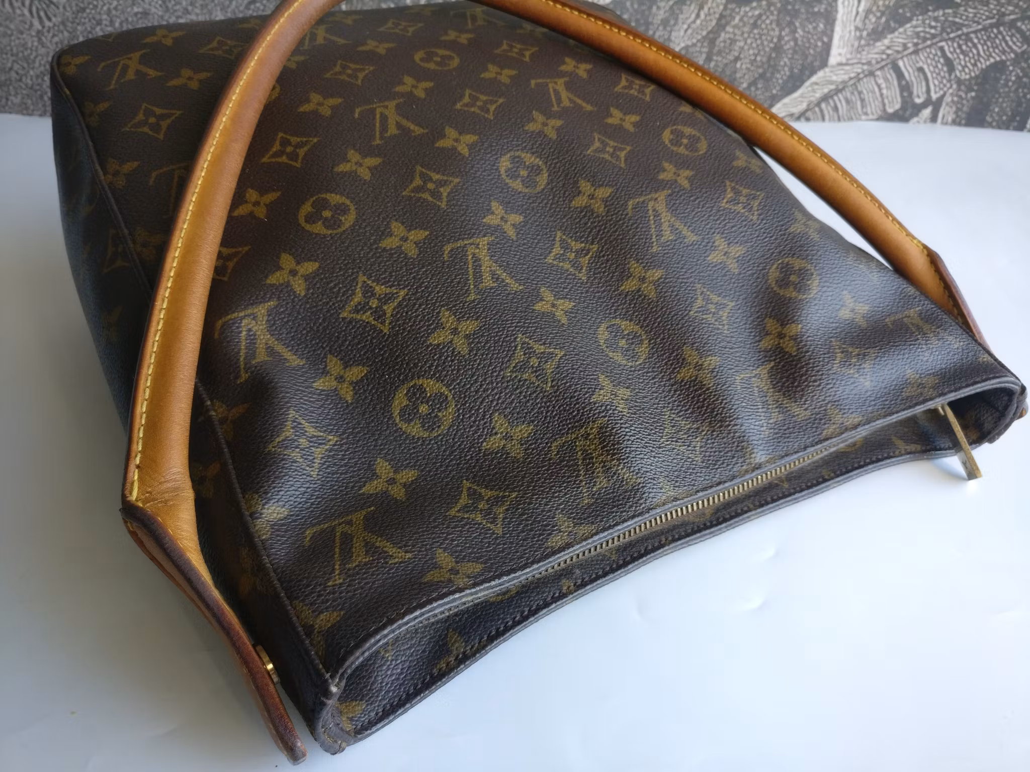 Louis Vuitton Looping GM