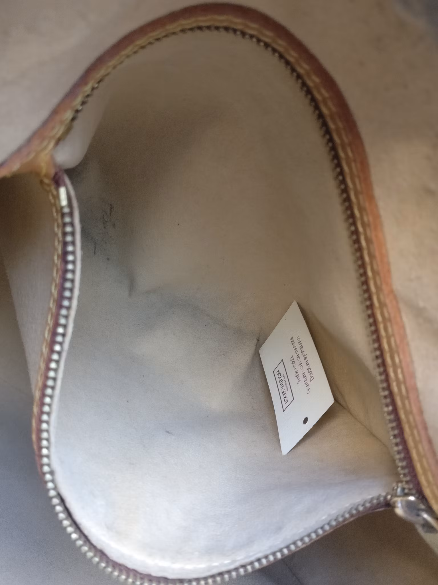 Louis Vuitton Looping GM