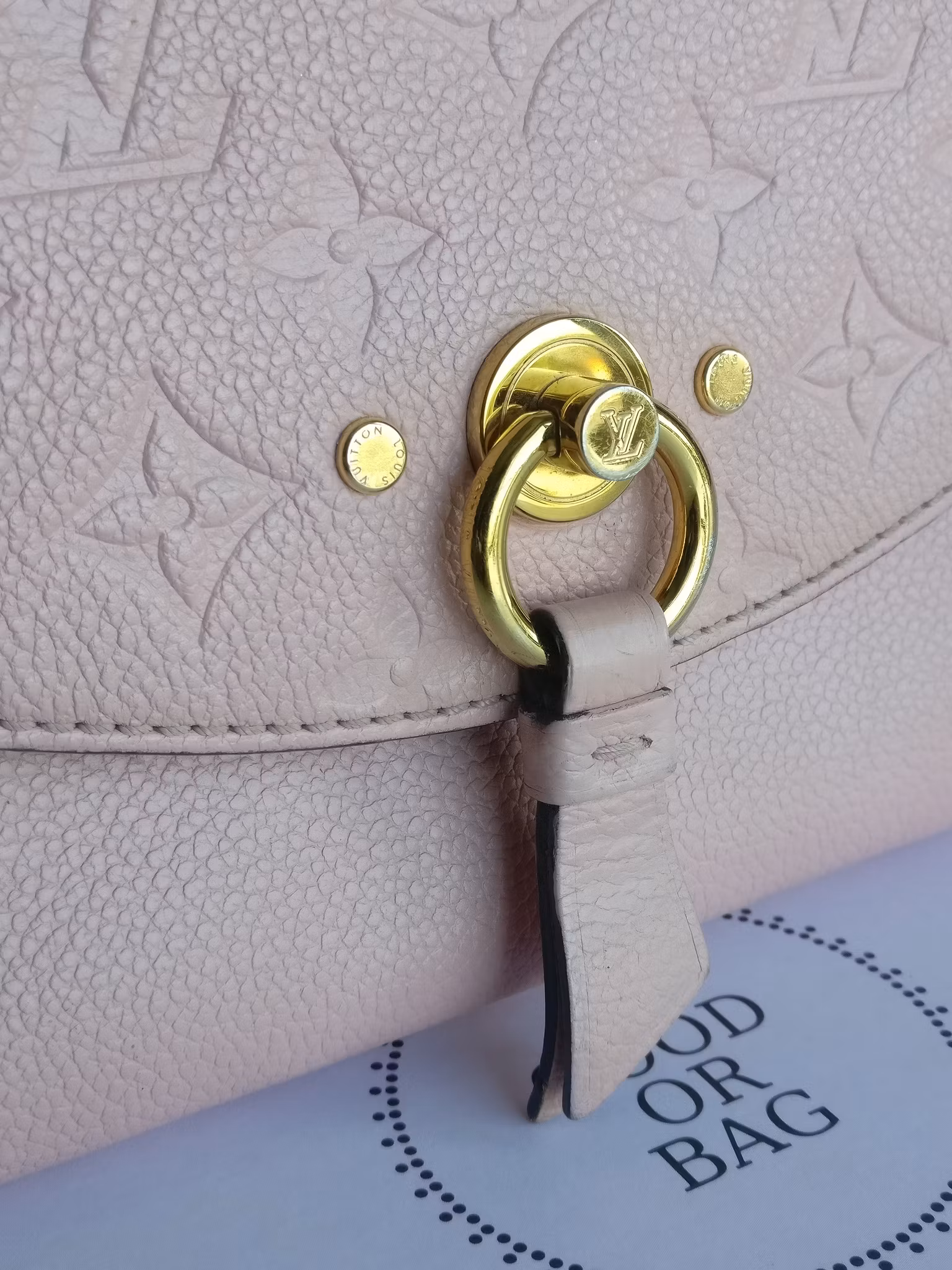 Louis Vuitton Blanche BB crossbody