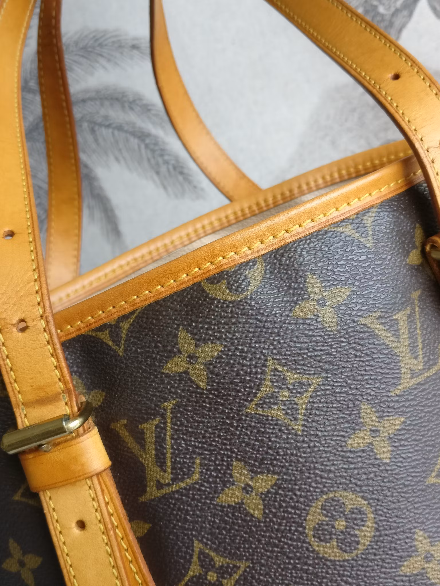 Louis Vuitton Bucket GM