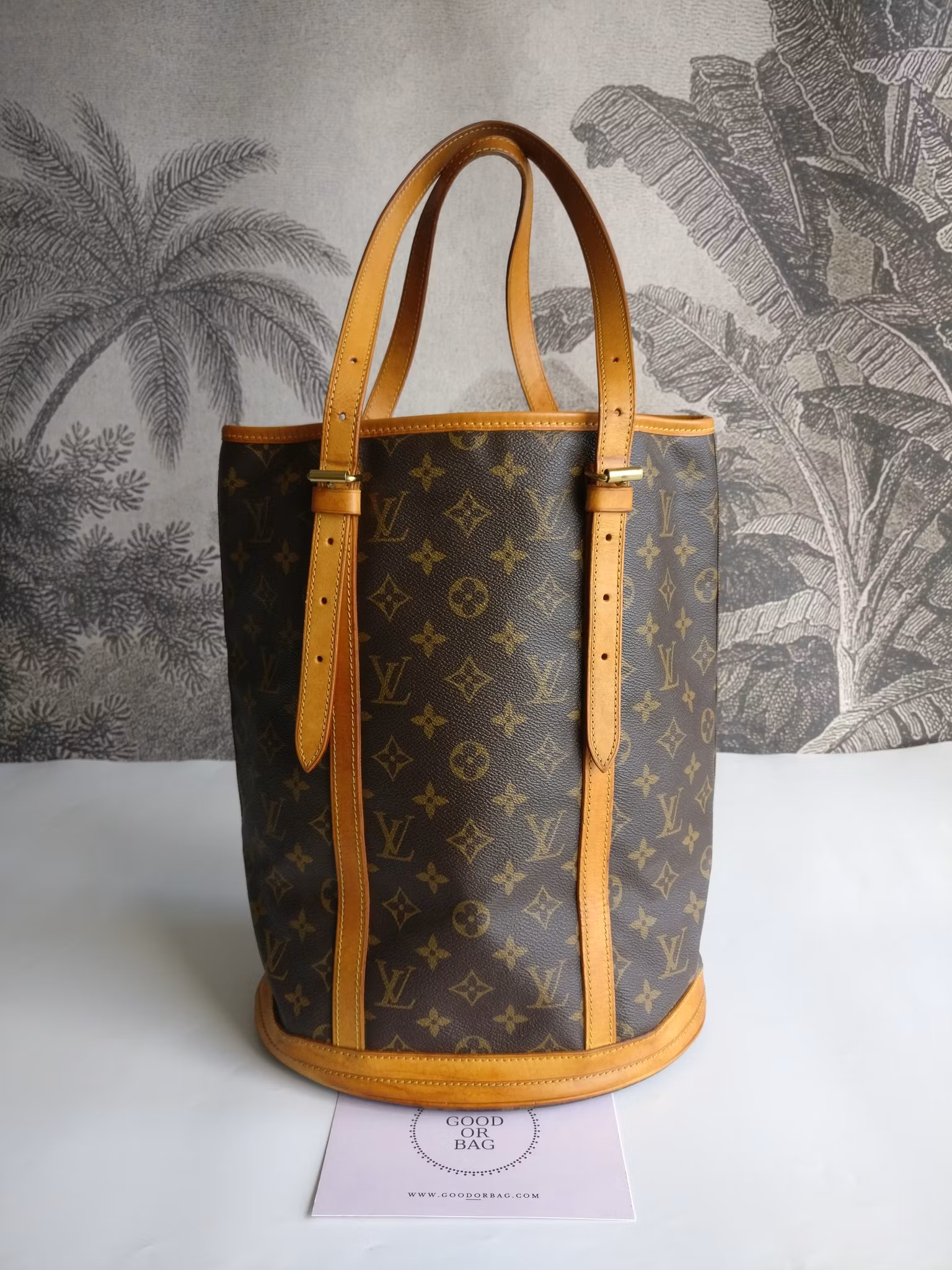 Louis Vuitton Bucket GM