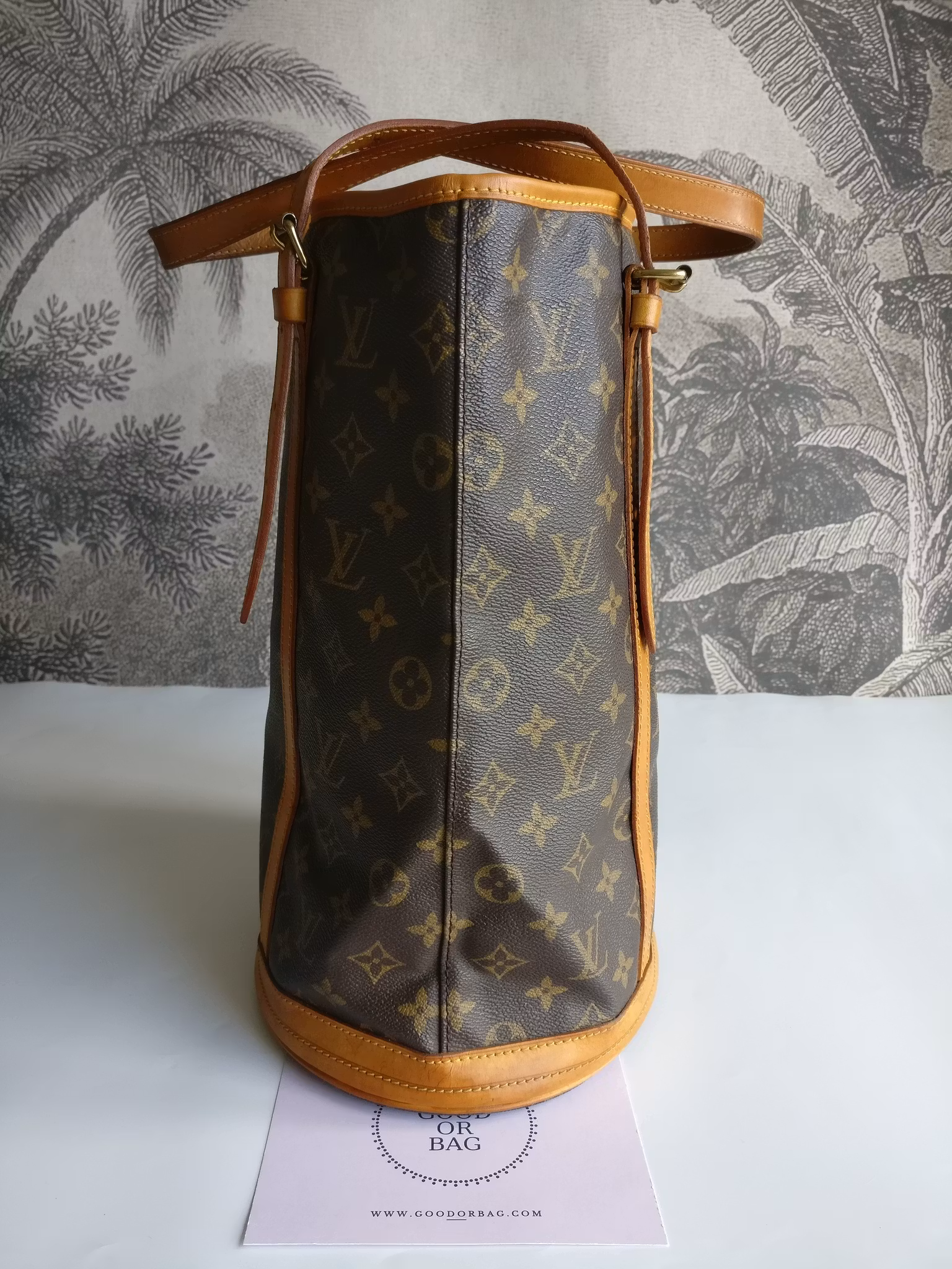 Louis Vuitton Bucket GM