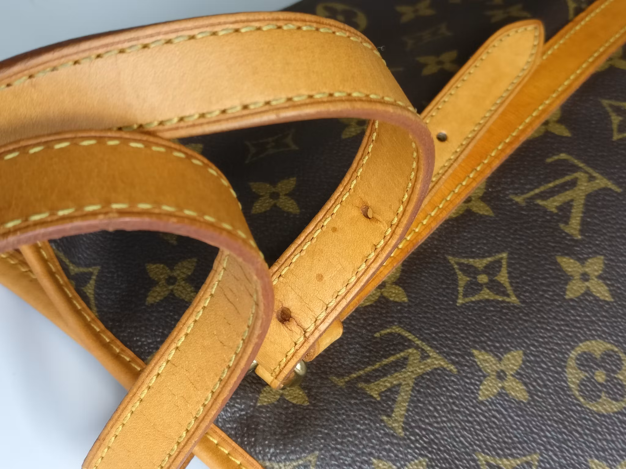 Louis Vuitton Bucket GM