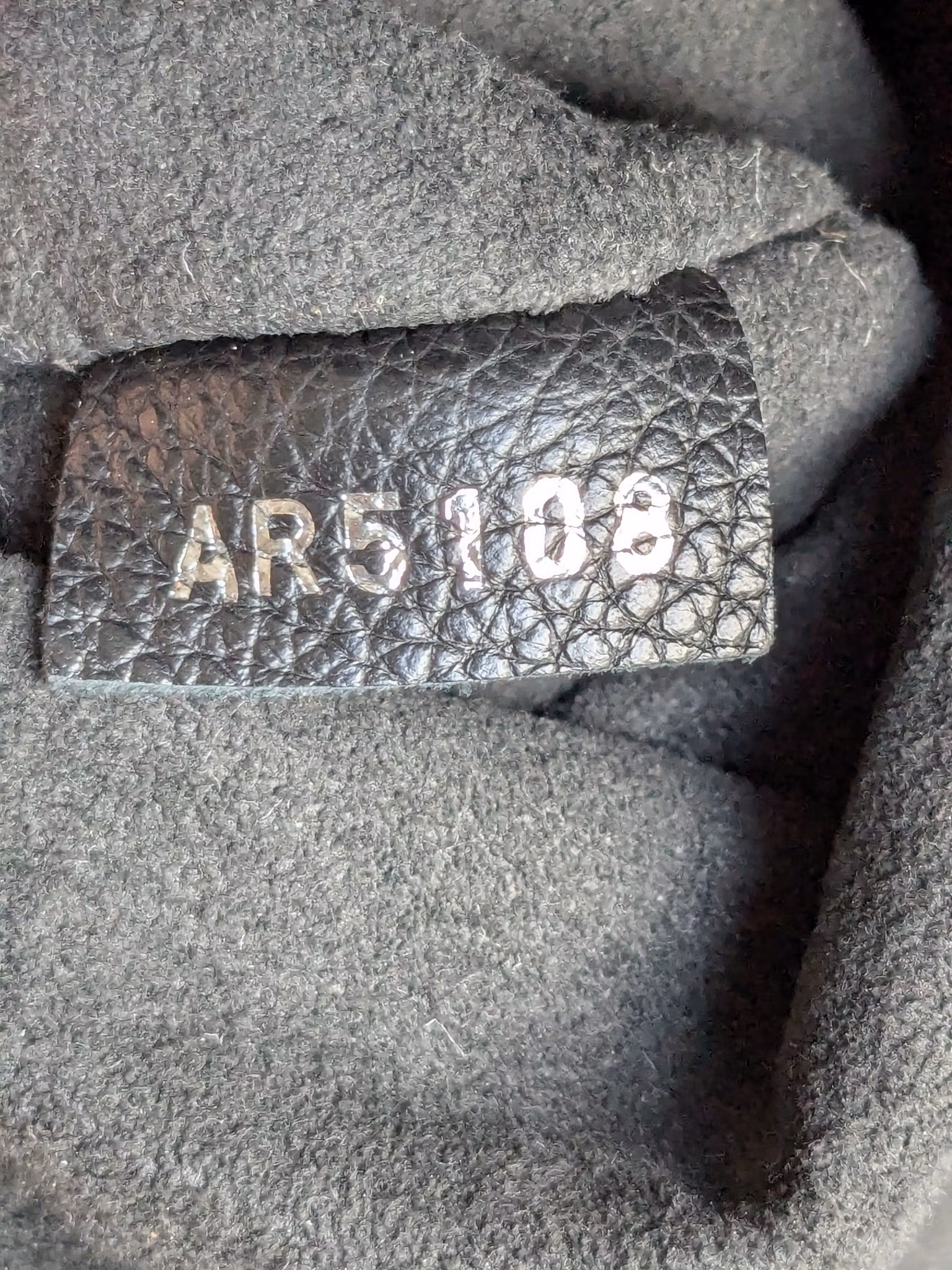 Louis Vuitton Lockme Hobo