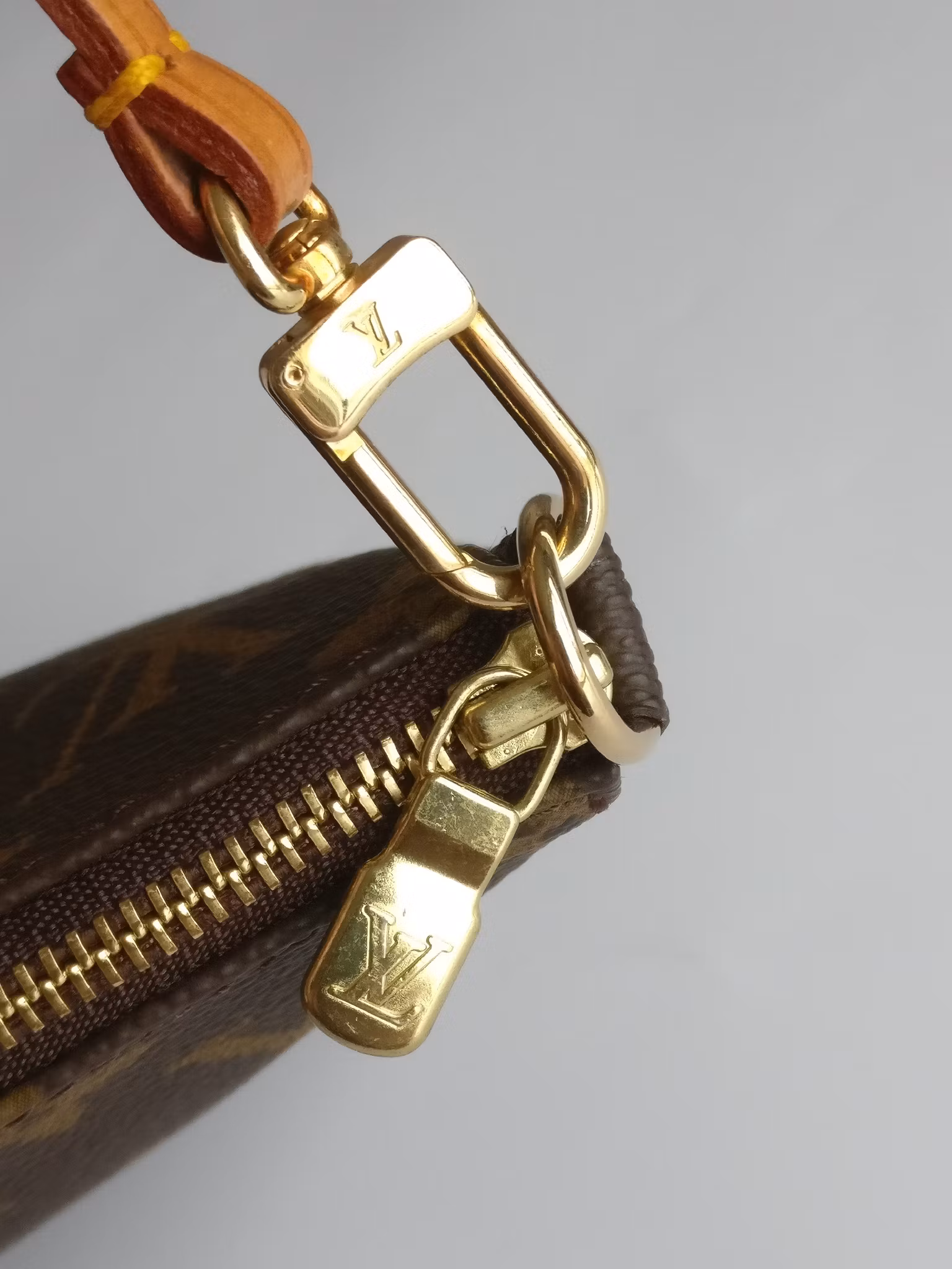 Louis Vuitton Pochette Accessoires