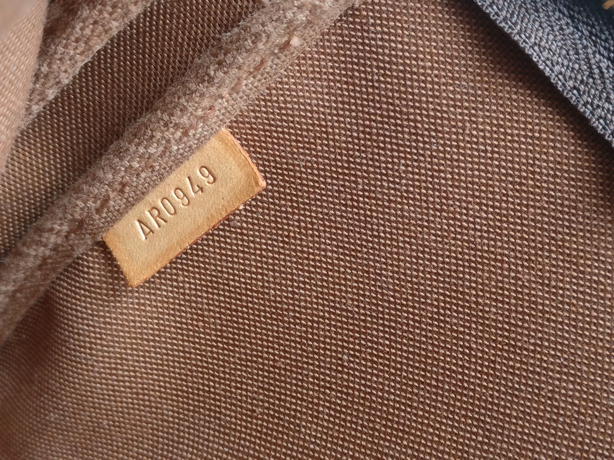 Louis Vuitton Pochette Accessoires