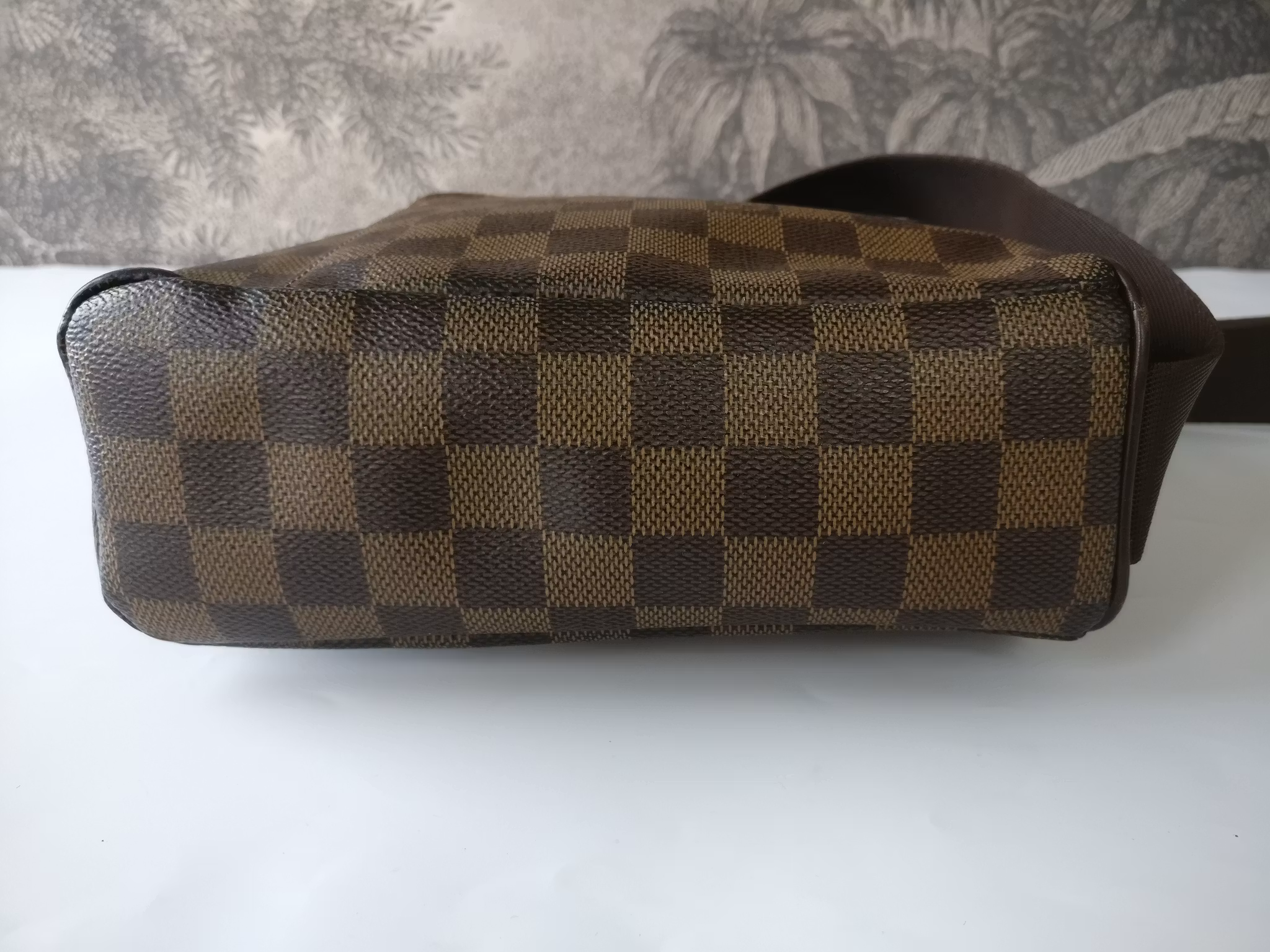 Louis Vuitton Olav PM messenger bag