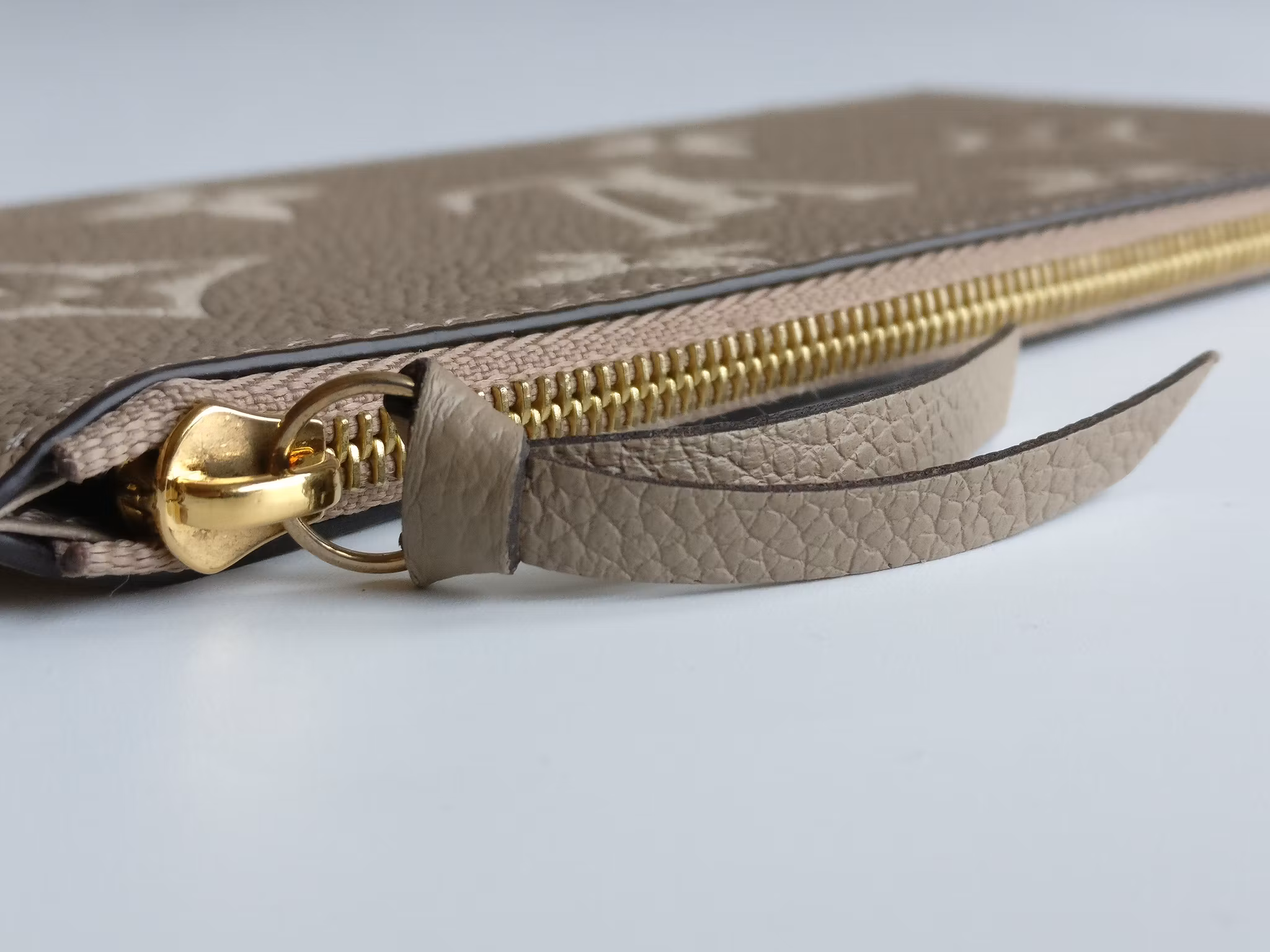 Louis Vuitton Felicie zip pouch bicolor empreinte