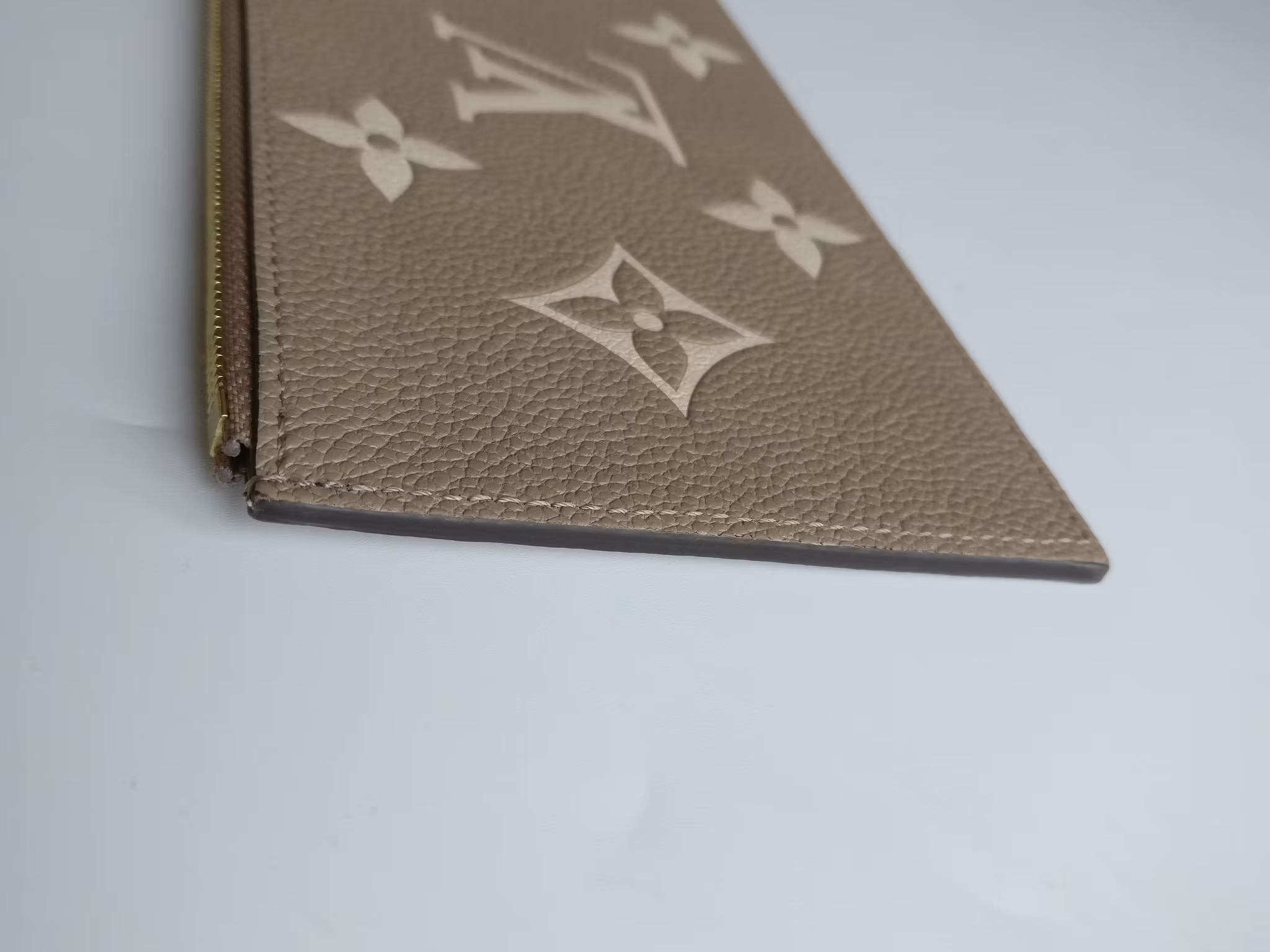 Louis Vuitton Felicie zip pouch bicolor empreinte