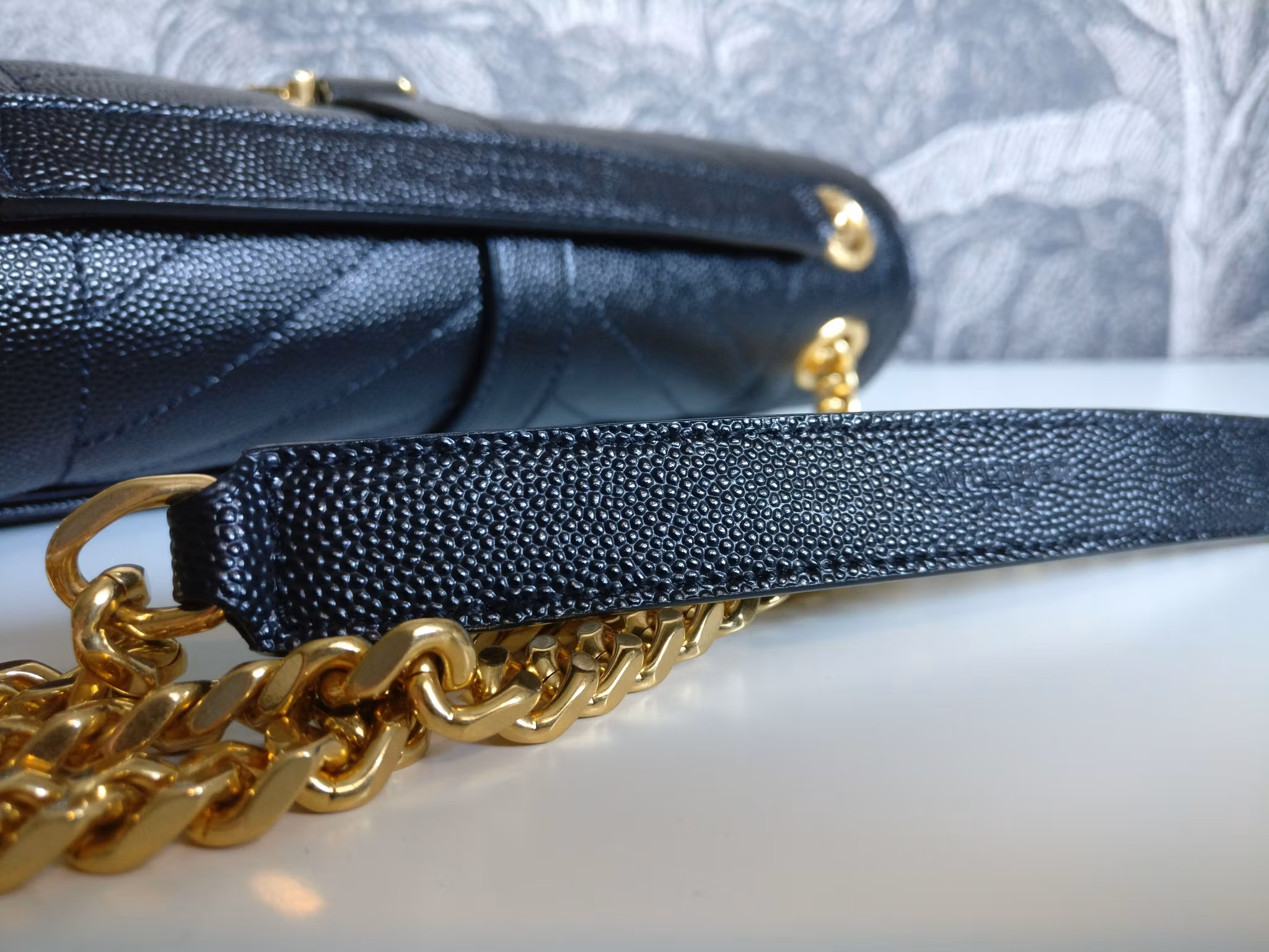 Saint Laurent Envelope Medium