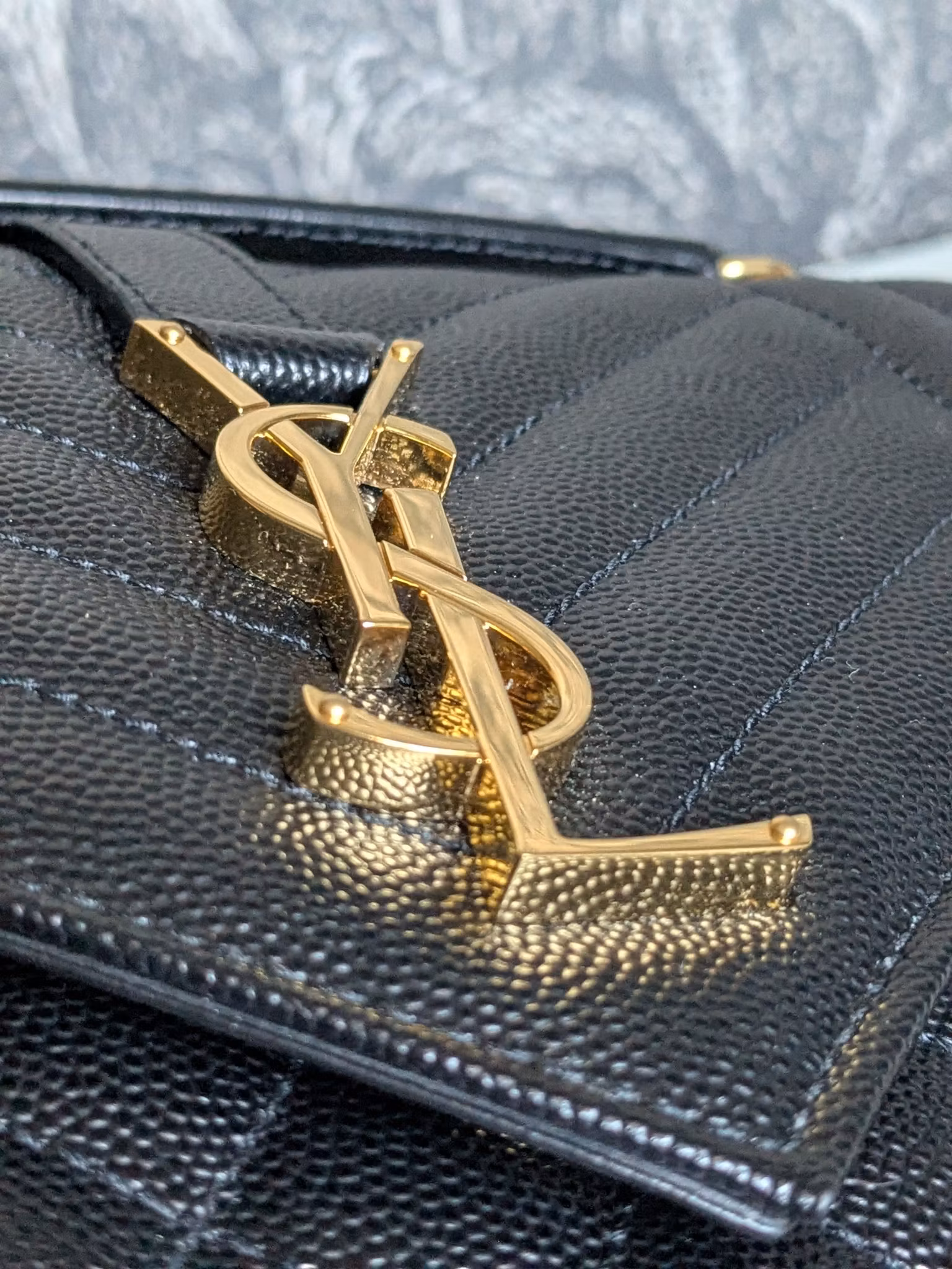 Saint Laurent Envelope Medium