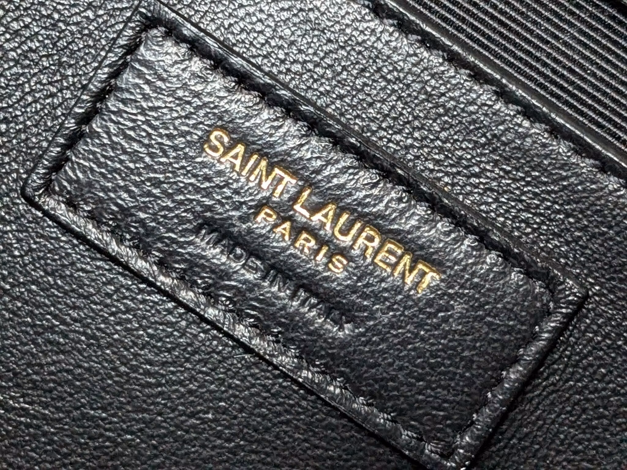 Saint Laurent Envelope Medium