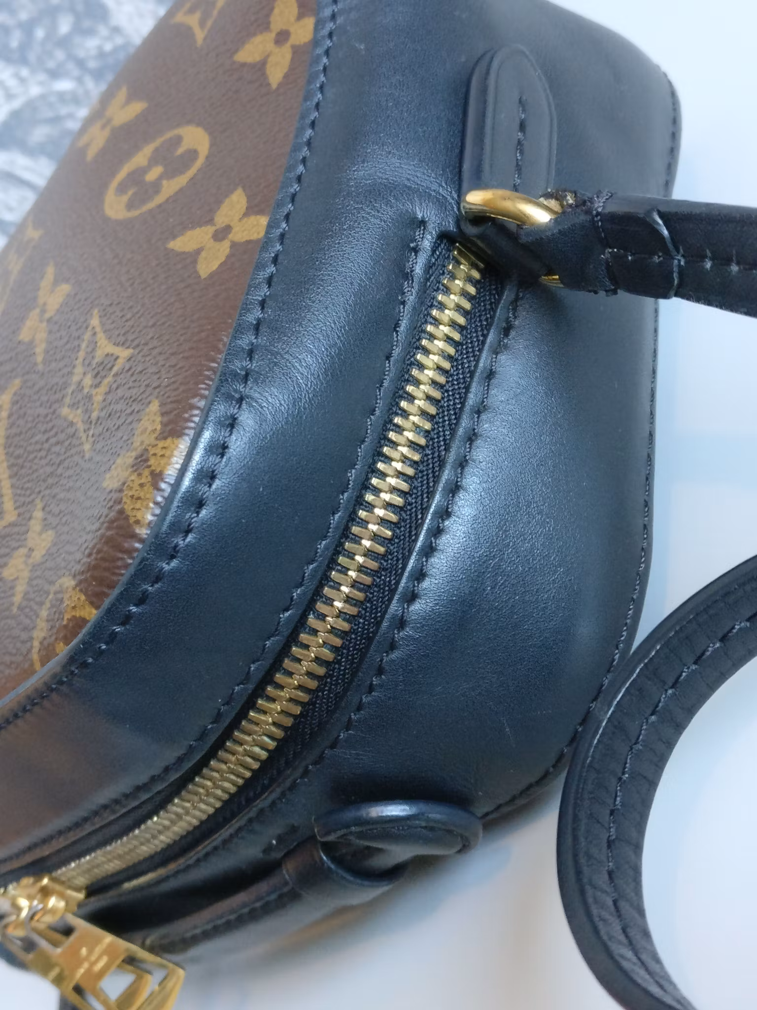 Louis Vuitton Saintonge