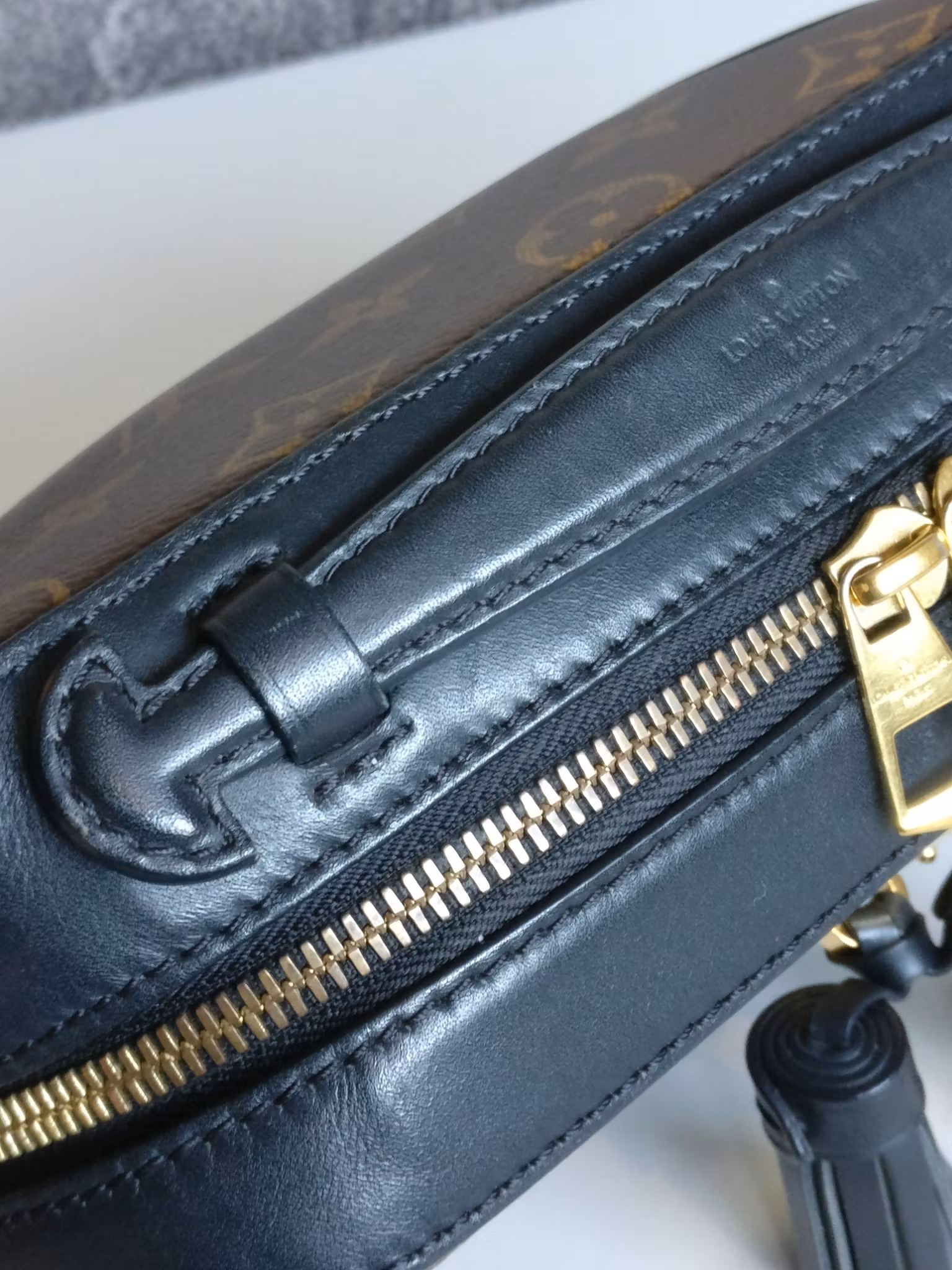 Louis Vuitton Saintonge