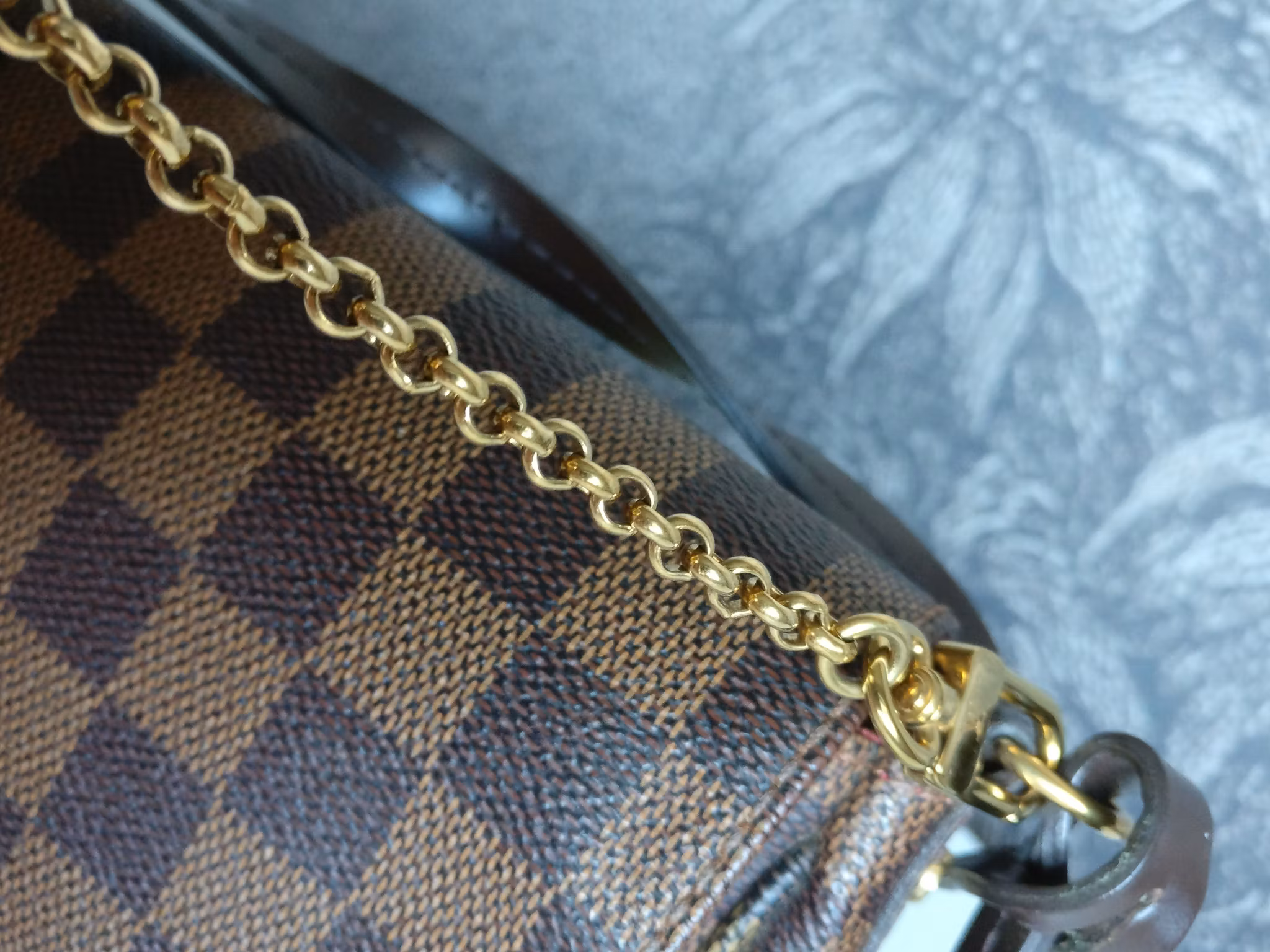 Louis Vuitton Favorite MM damier ebene