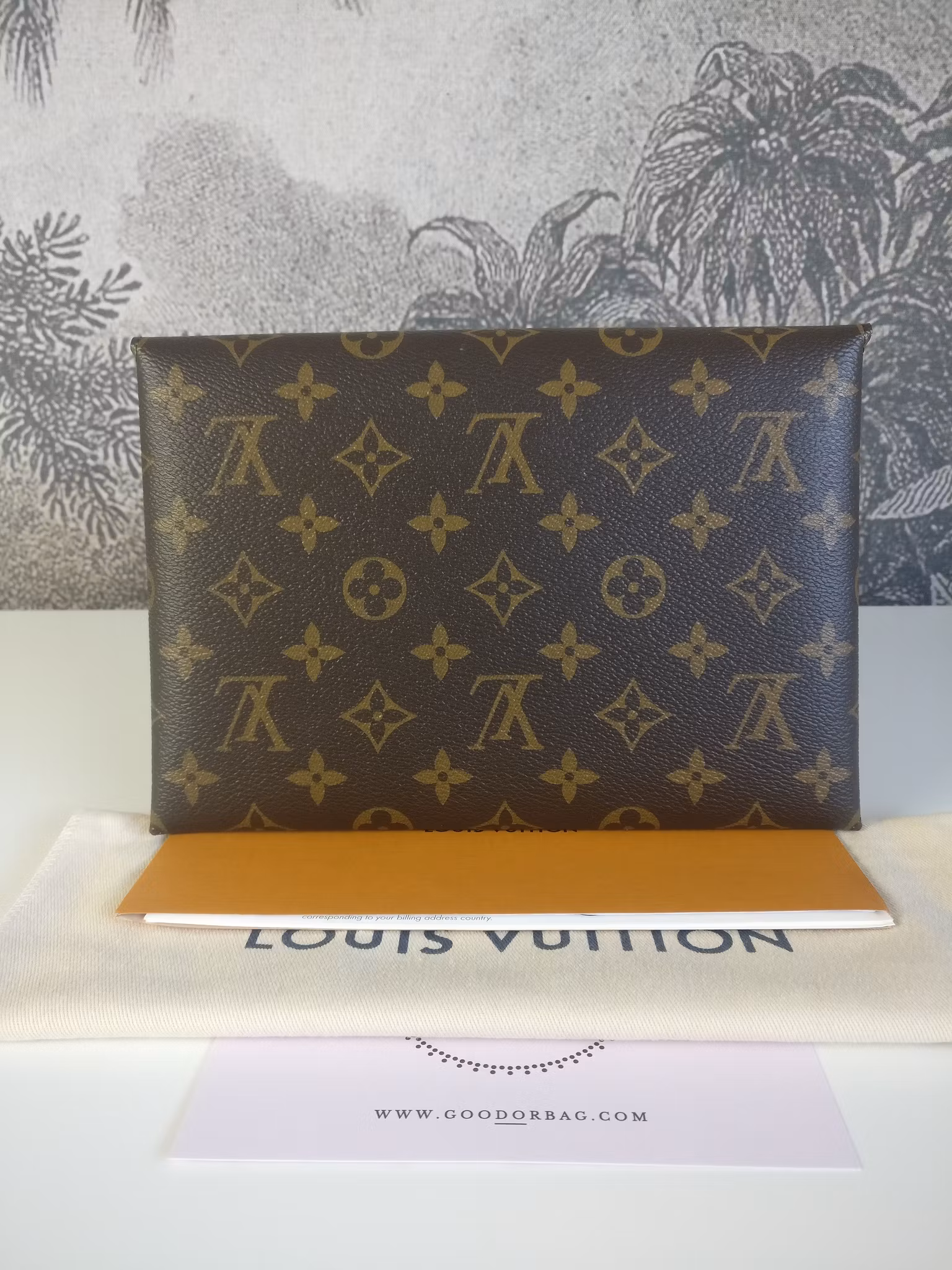 Louis Vuitton Kirigami Large