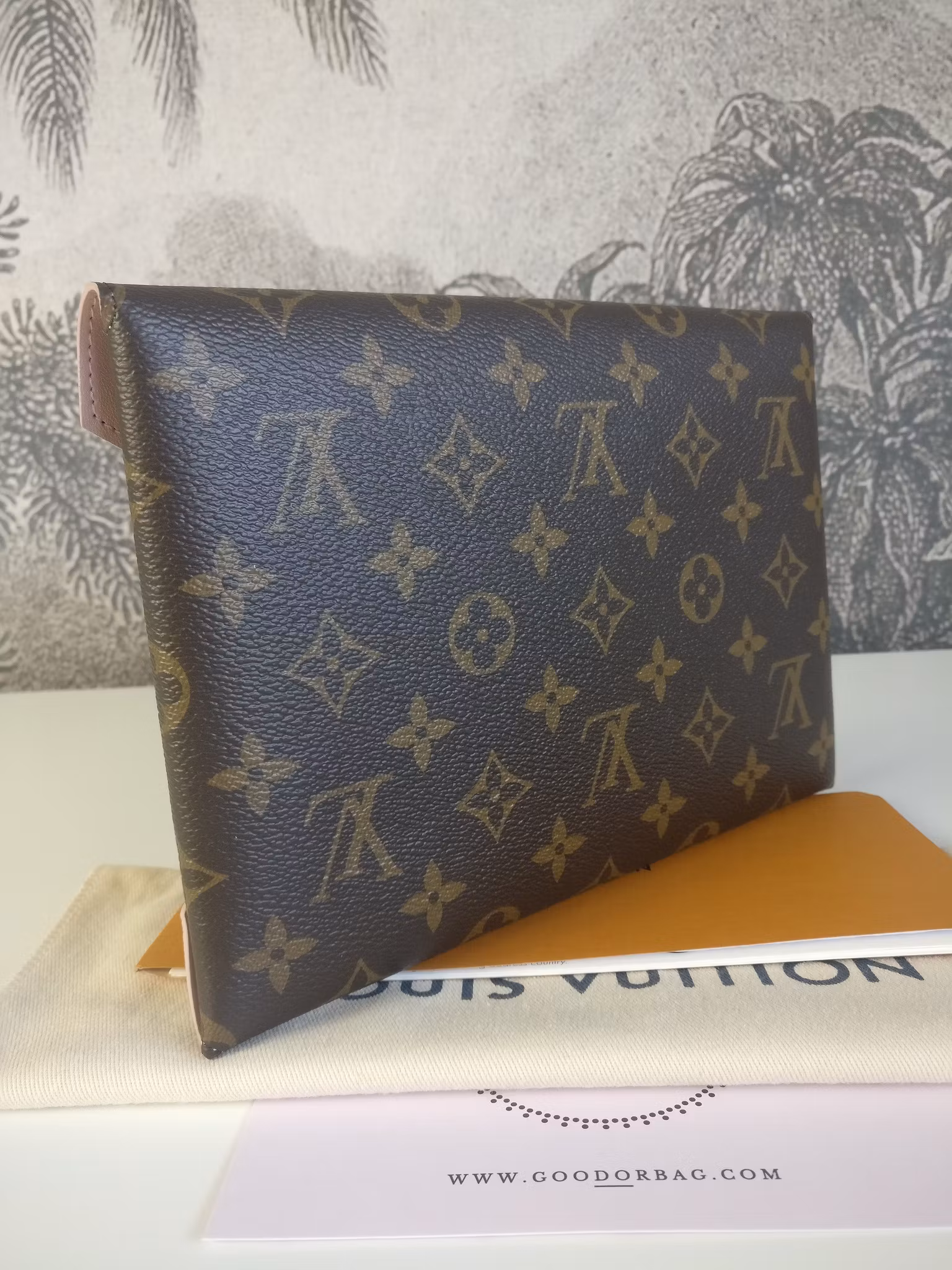 Louis Vuitton Kirigami Large