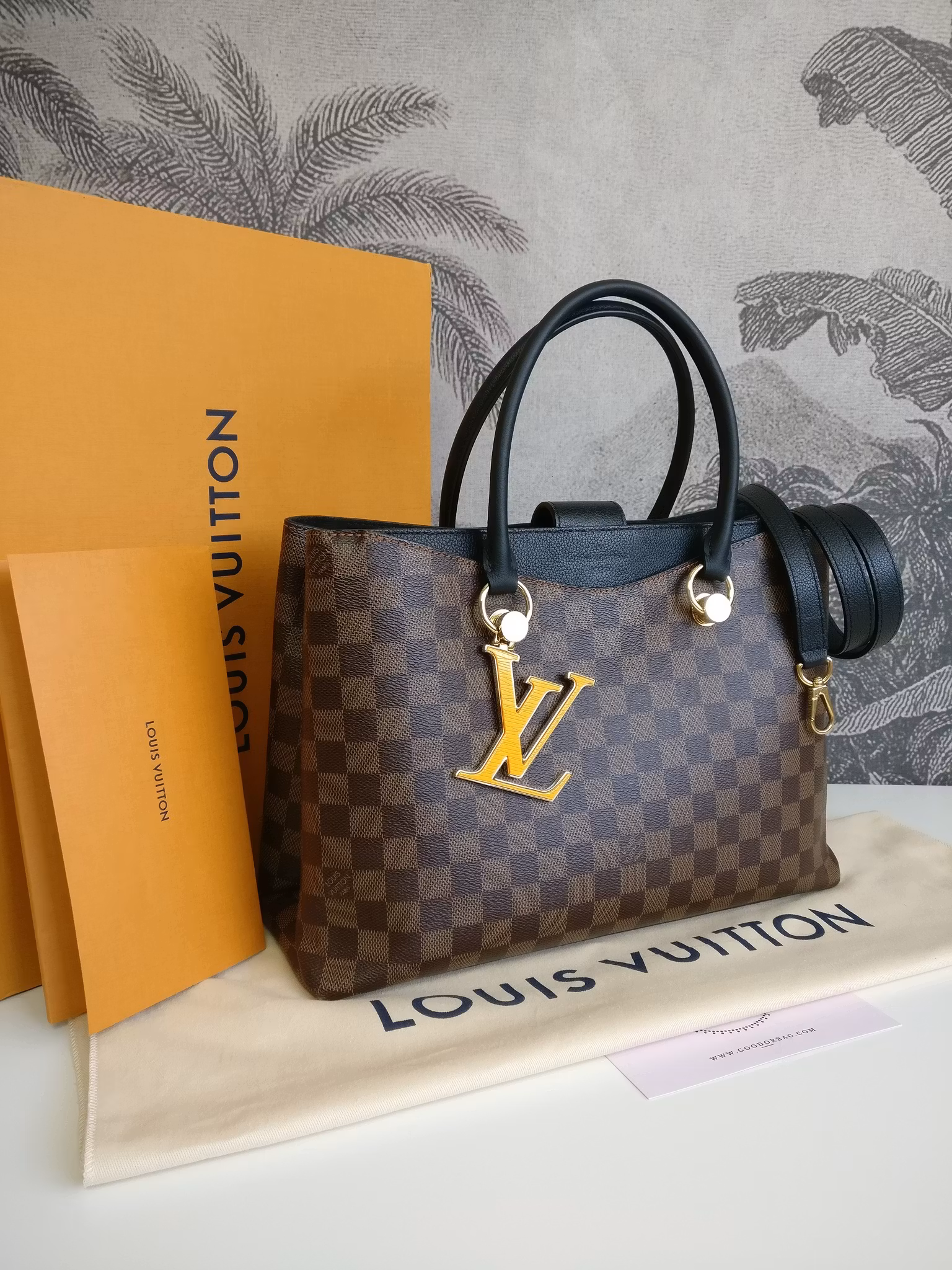 Louis Vuitton Riverside