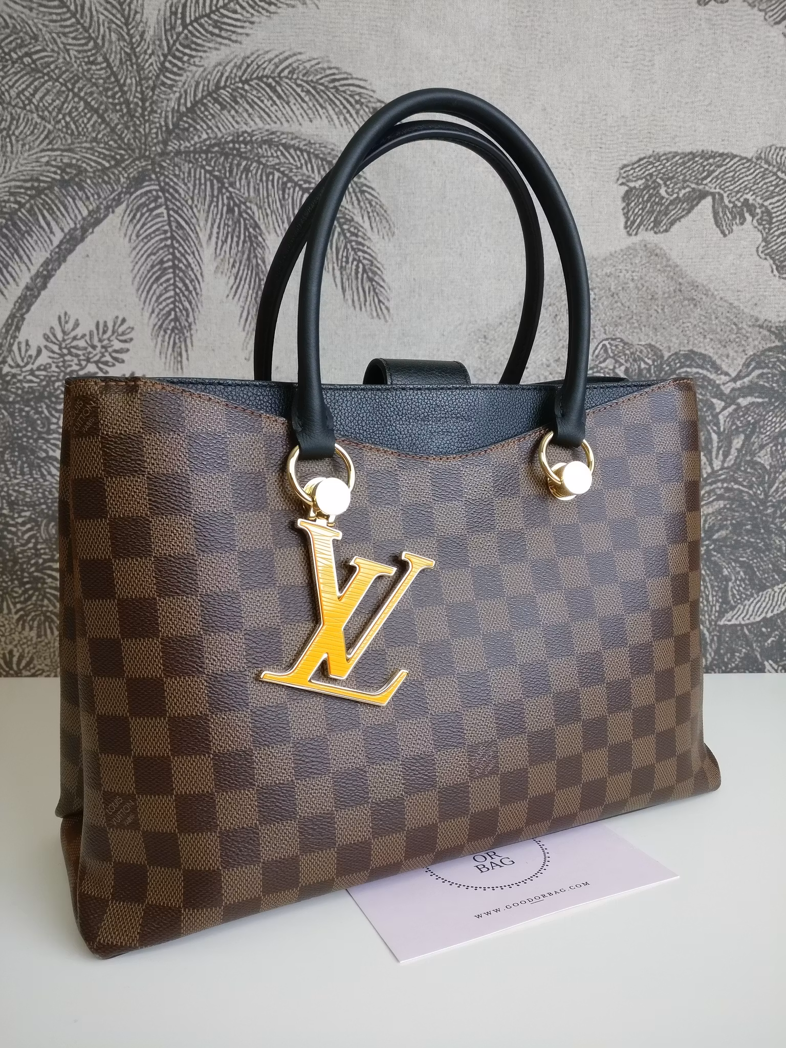 Louis Vuitton Riverside