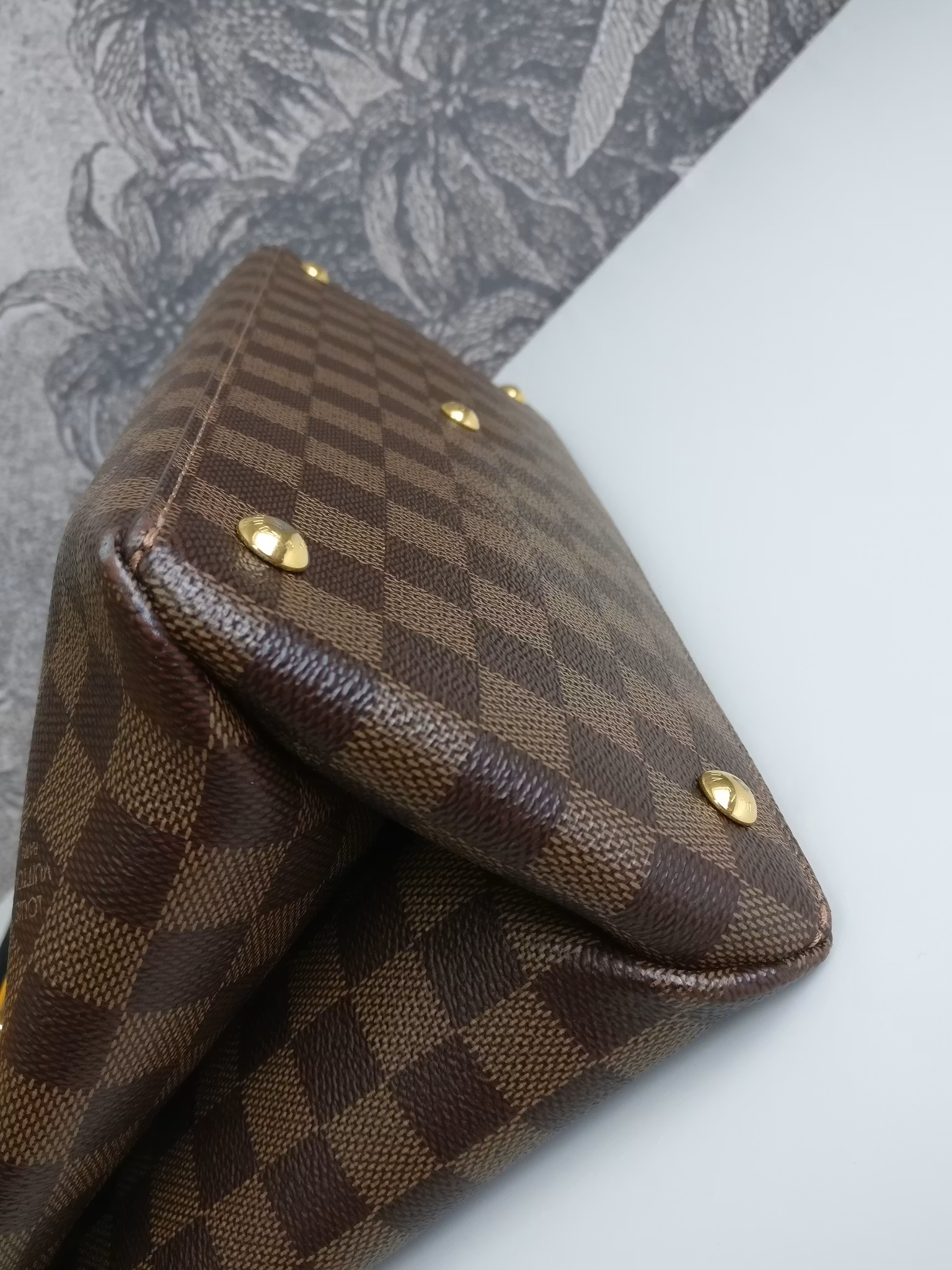 Louis Vuitton Riverside