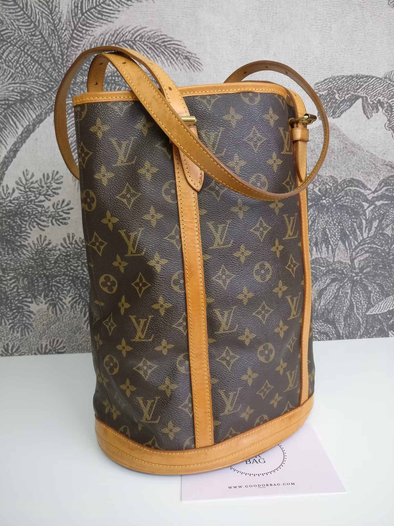 Louis Vuitton Bucket GM