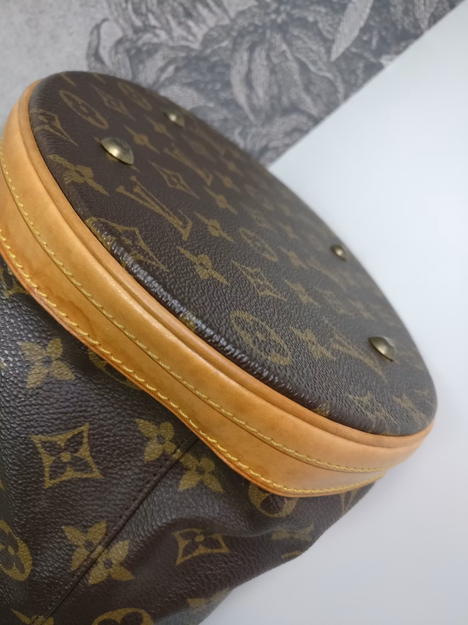 Louis Vuitton Bucket GM