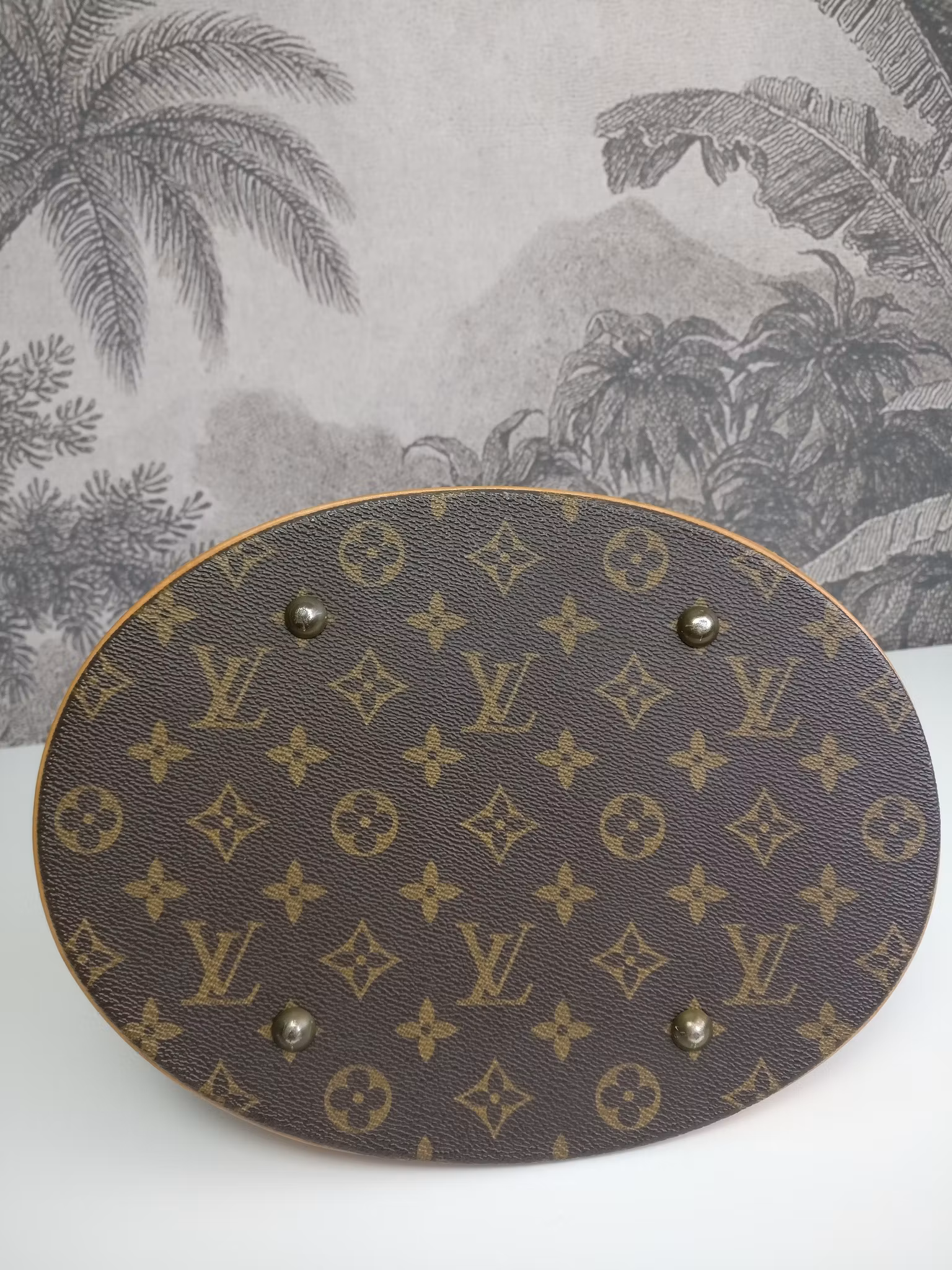 Louis Vuitton Bucket GM
