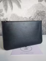 Louis Vuitton Neverfull MM epi clutch