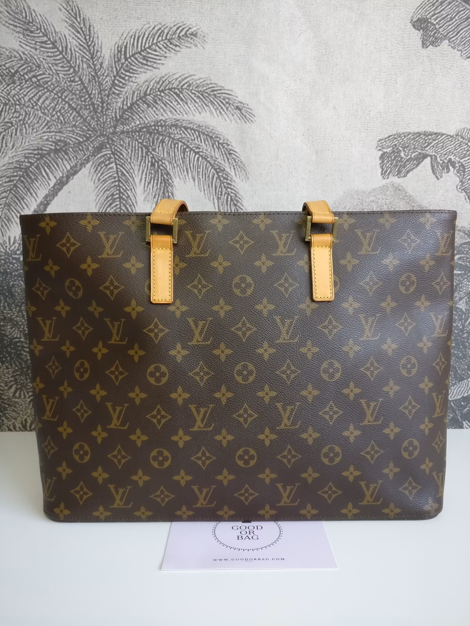 Louis Vuitton Luco shoulder bag