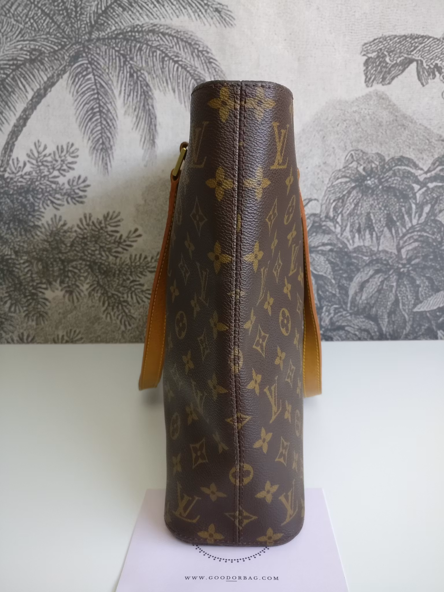 Louis Vuitton Luco shoulder bag