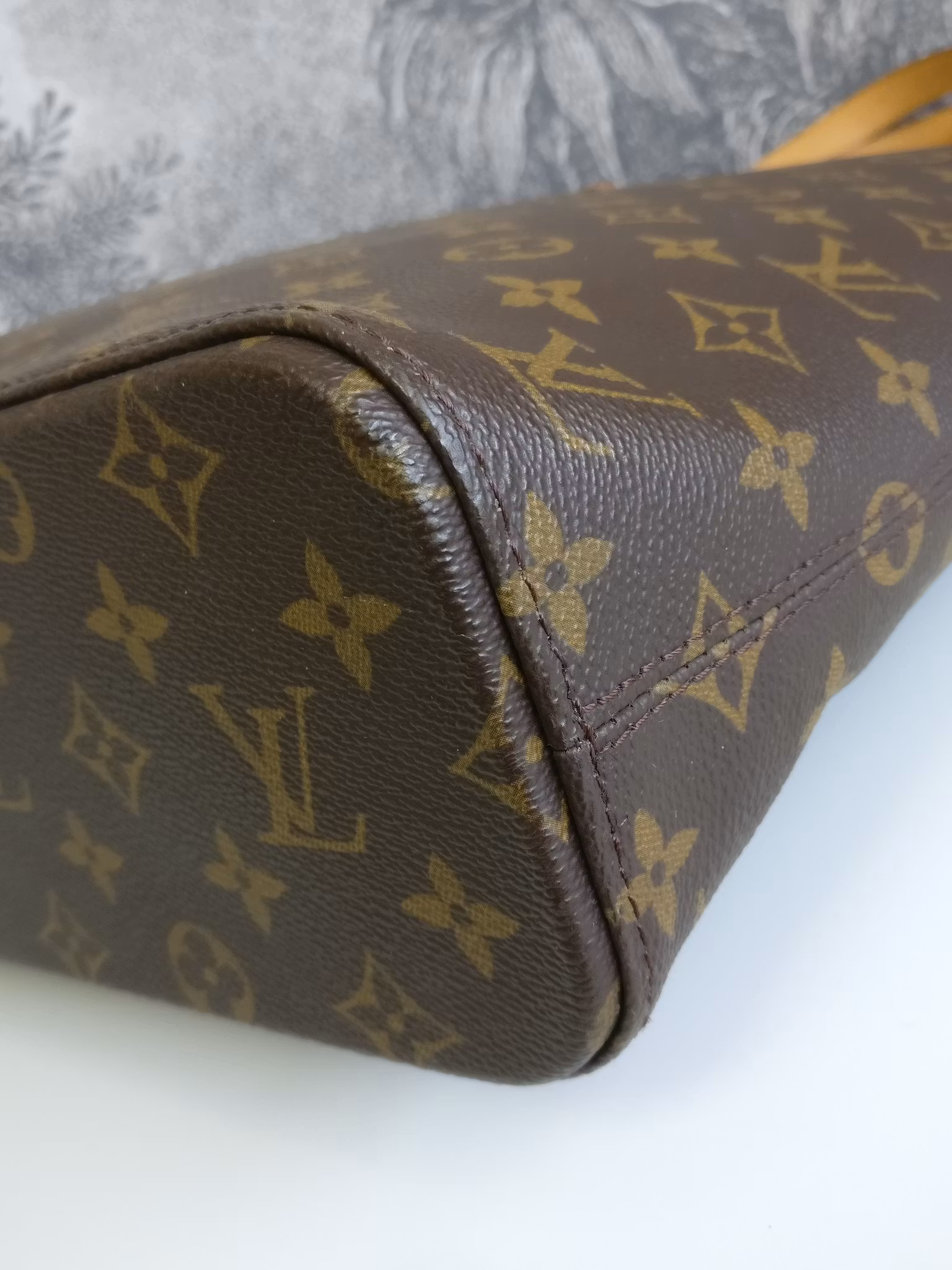 Louis Vuitton Luco shoulder bag
