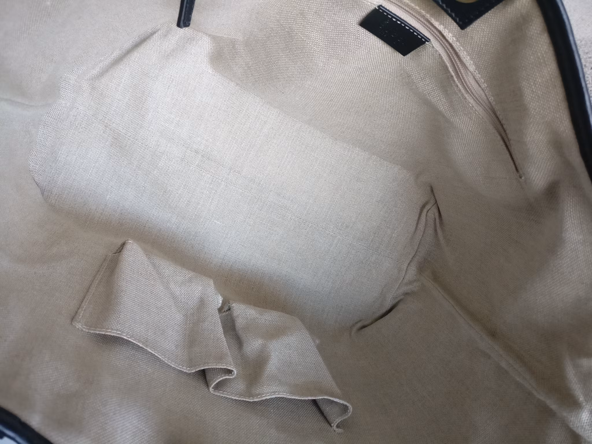 Gucci Microguccissima leather tote