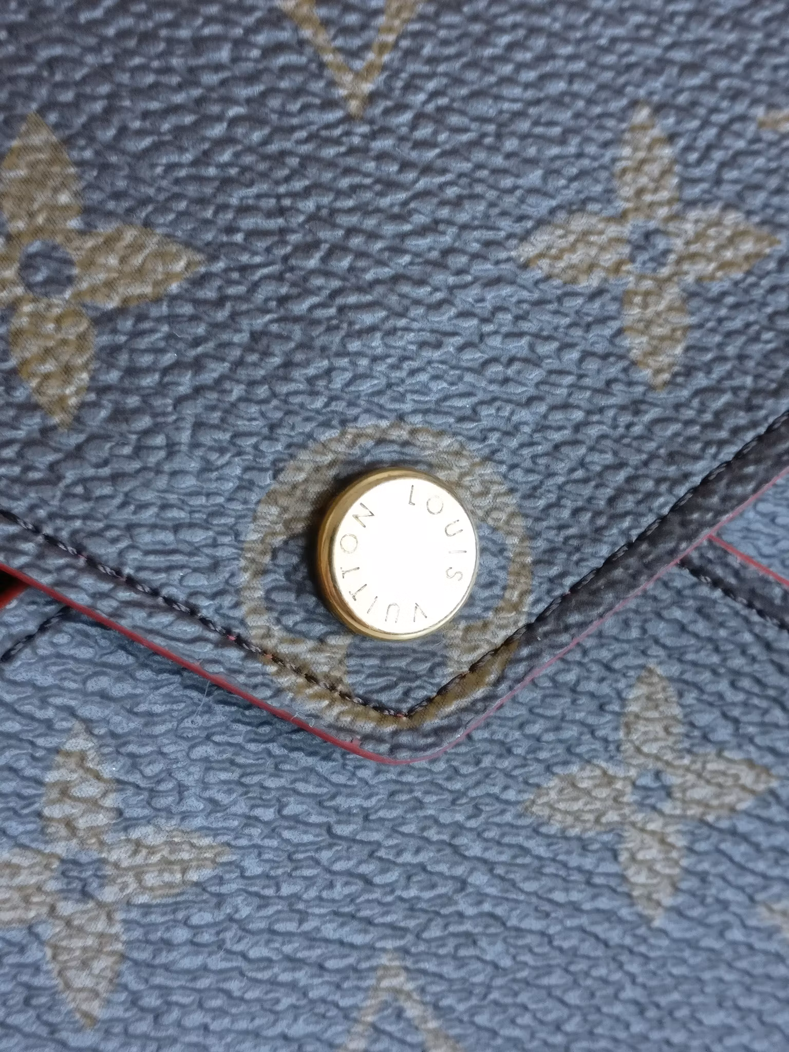 Louis Vuitton Kirigami medium