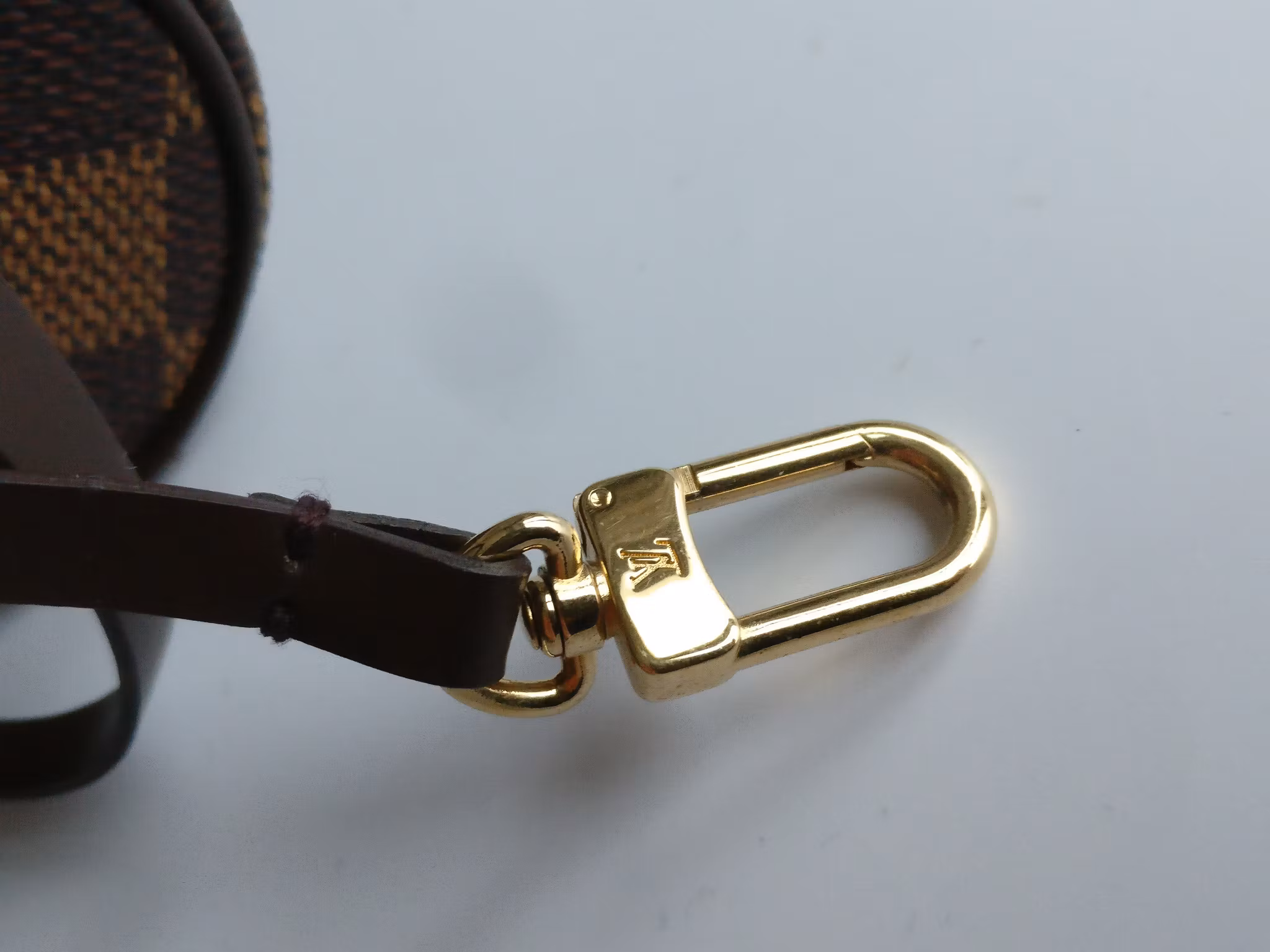 Louis Vuitton Papillon pochette