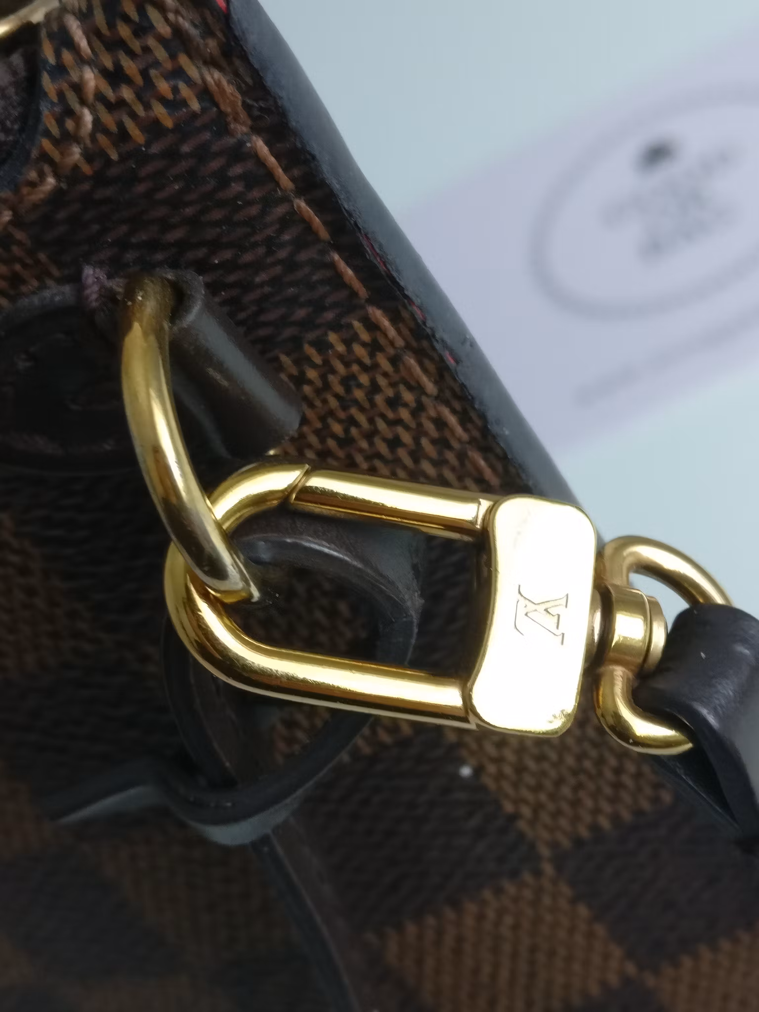 Louis Vuitton Neverfull MM clutch