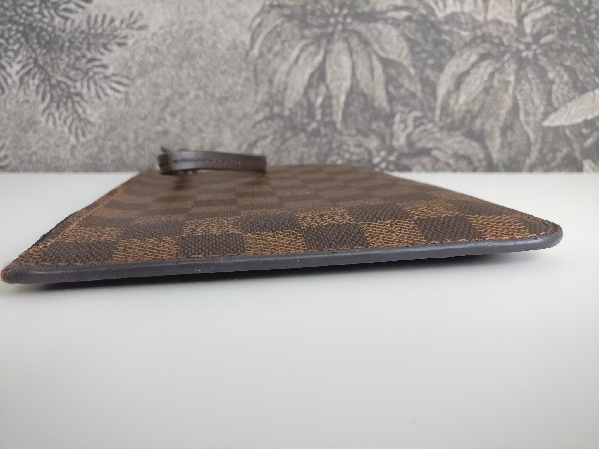 Louis Vuitton Neverfull MM clutch