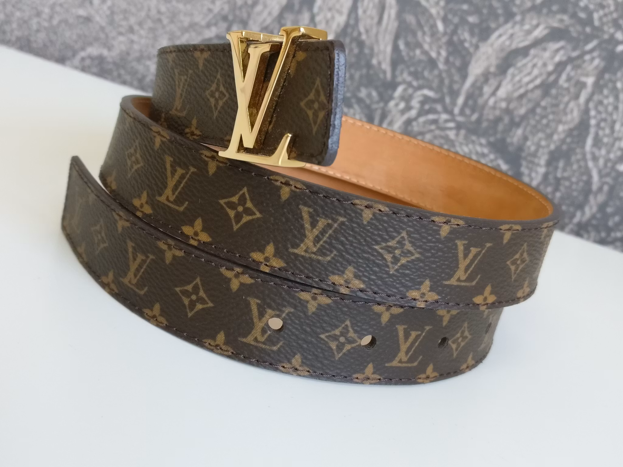Louis Vuitton Mini Monogram Initiales belt