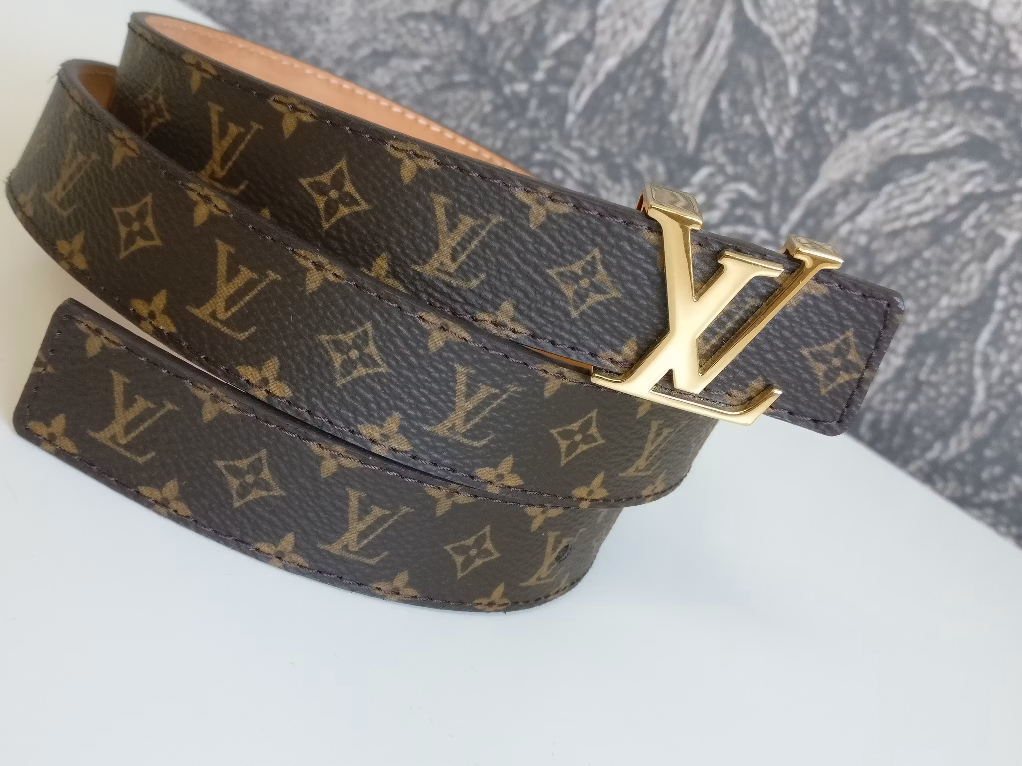 Louis Vuitton Mini Monogram Initiales belt