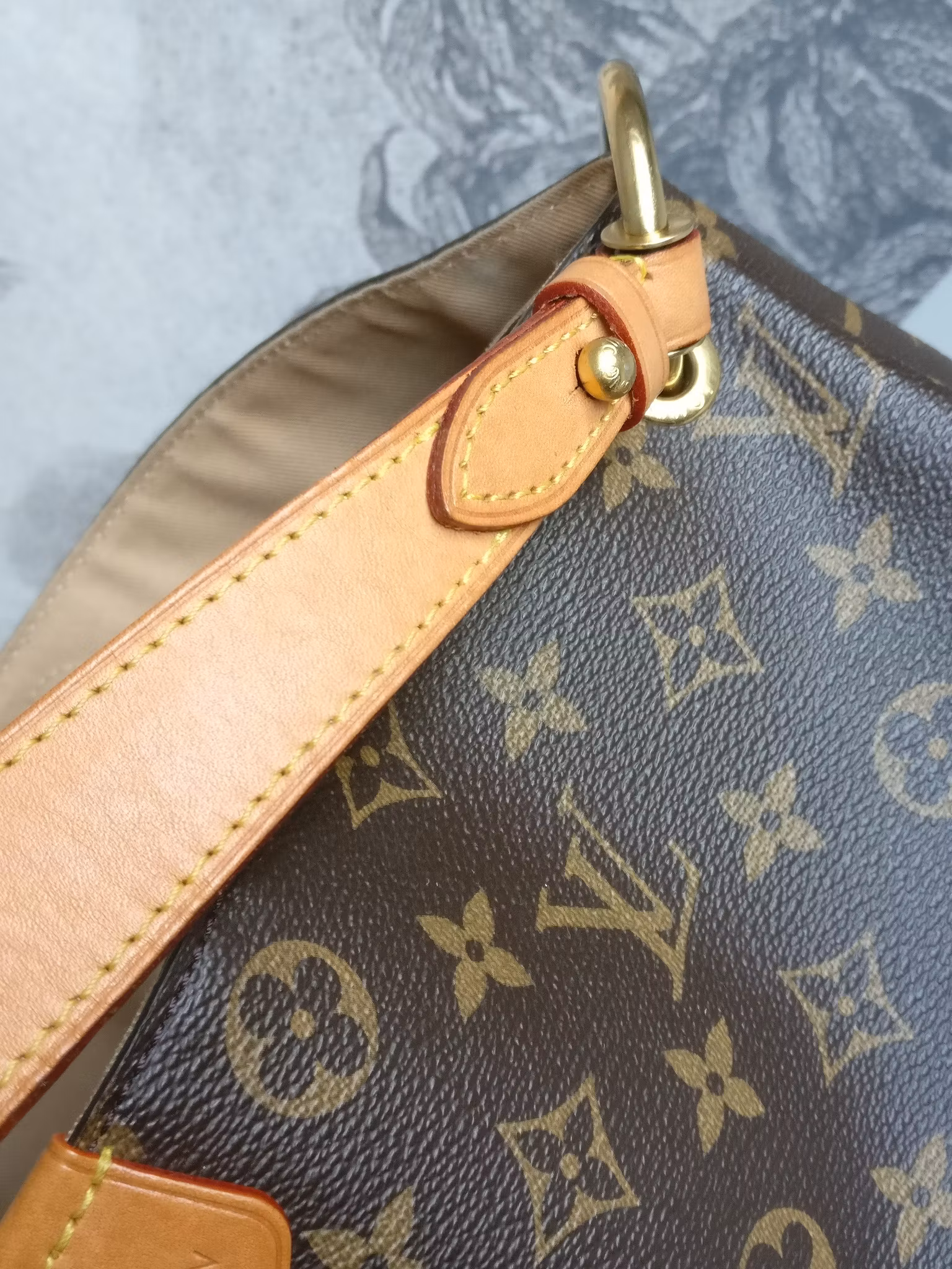 Louis Vuitton Graceful PM