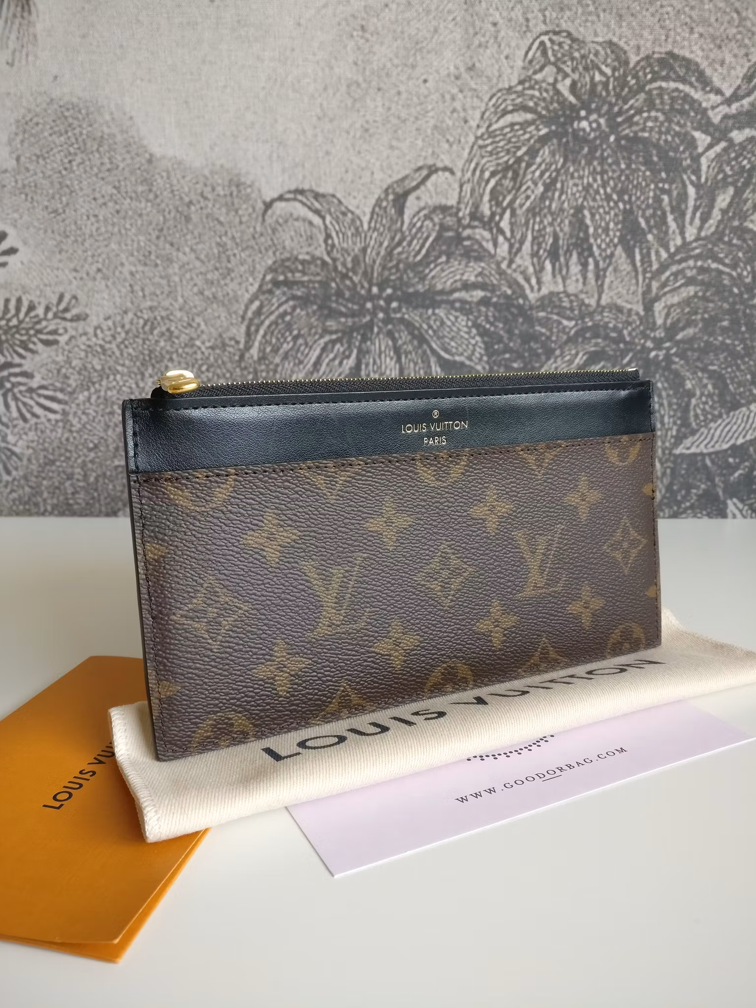 Louis Vuitton Slim Purse monogram noir