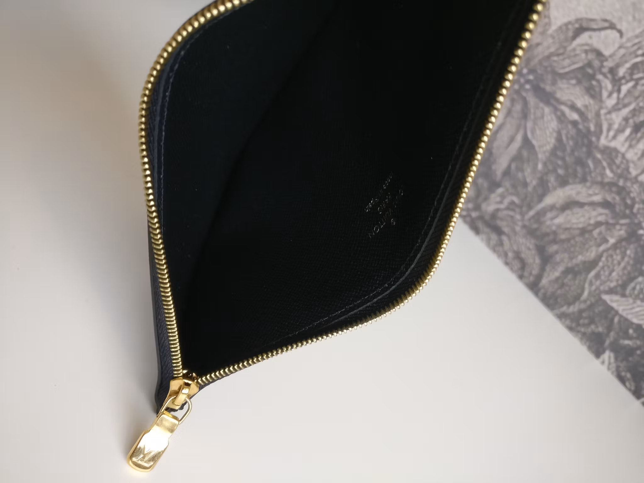 Louis Vuitton Slim Purse monogram noir