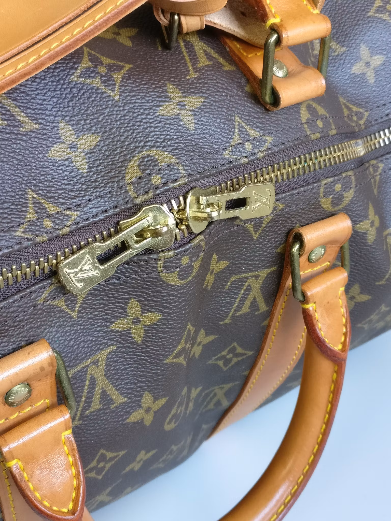 Louis Vuitton Keepall 50