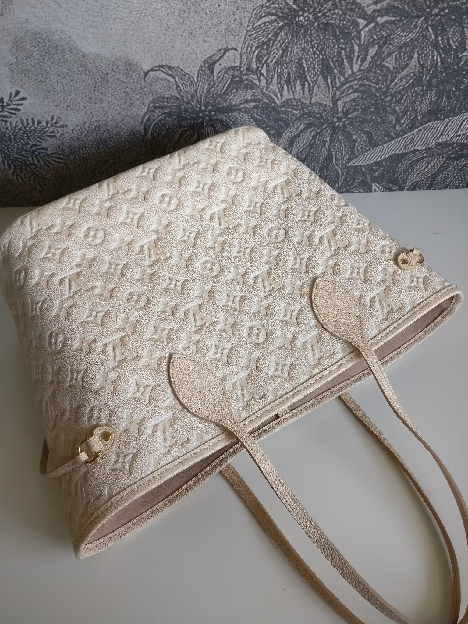 Louis Vuitton Neverfull Stardust empreinte