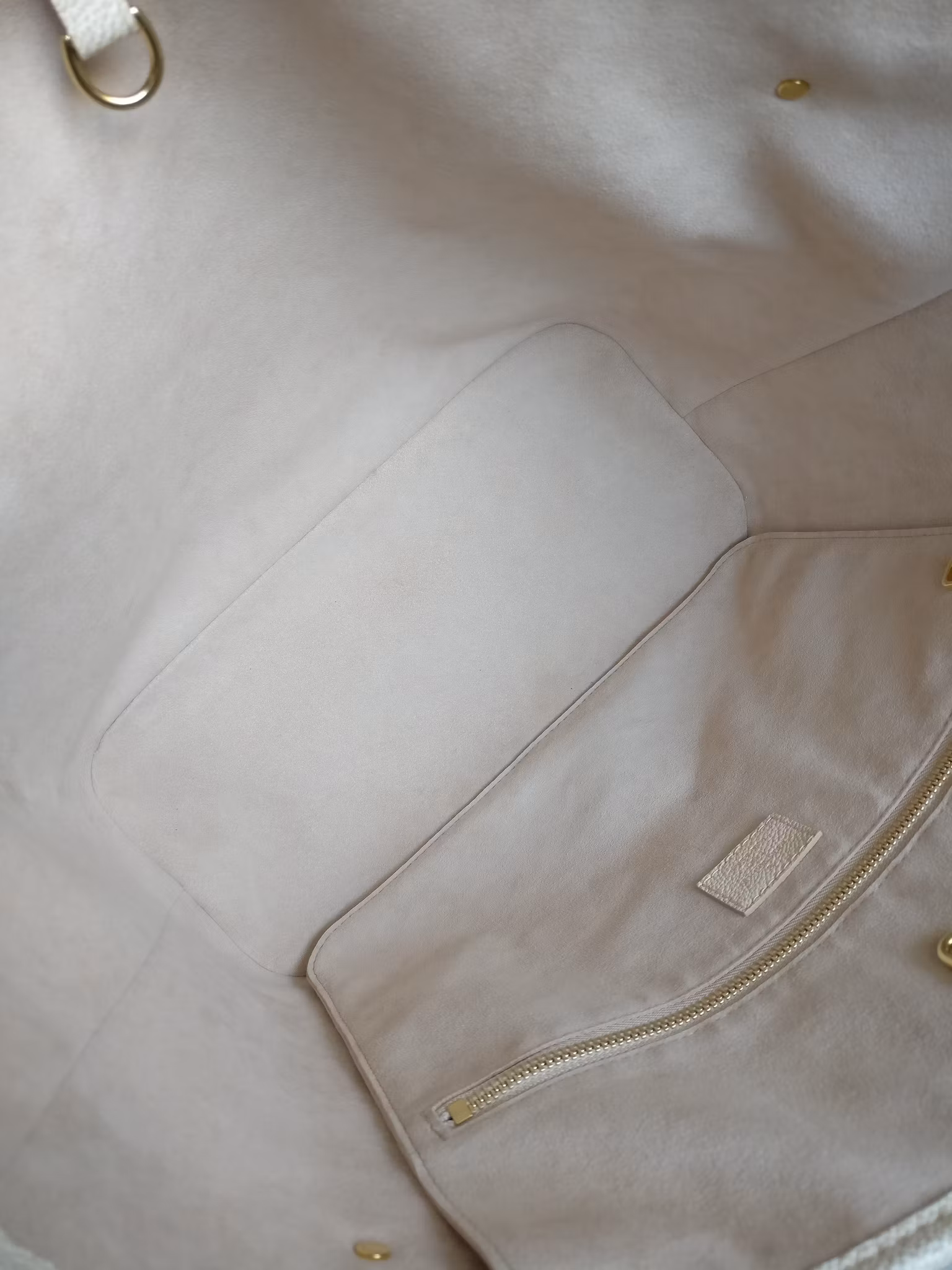 Louis Vuitton Neverfull Stardust empreinte