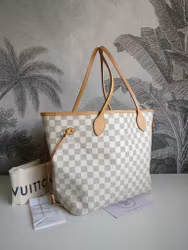 Louis Vuitton Neverfull MM azur