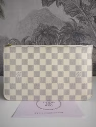 Louis Vuitton Neverfull MM/GM clutch