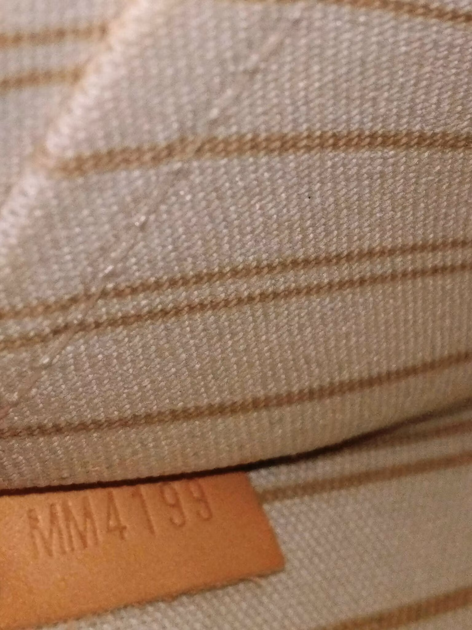 Louis Vuitton Neverfull MM/GM clutch