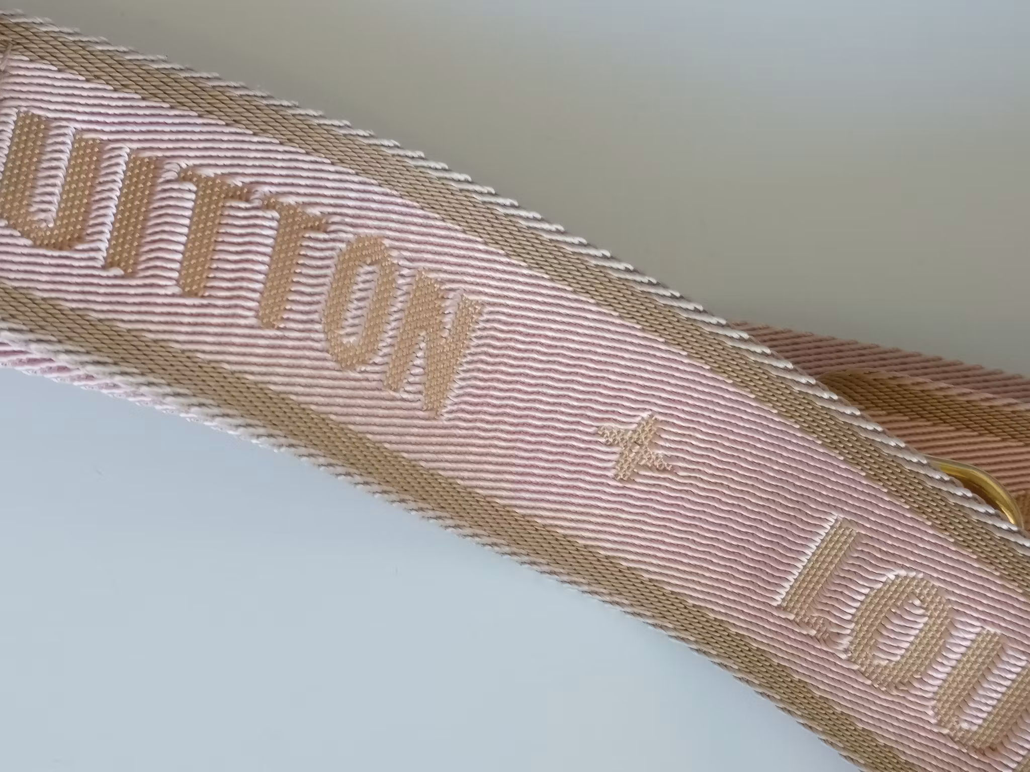 Louis Vuitton Jacquard bandouliere strap pink