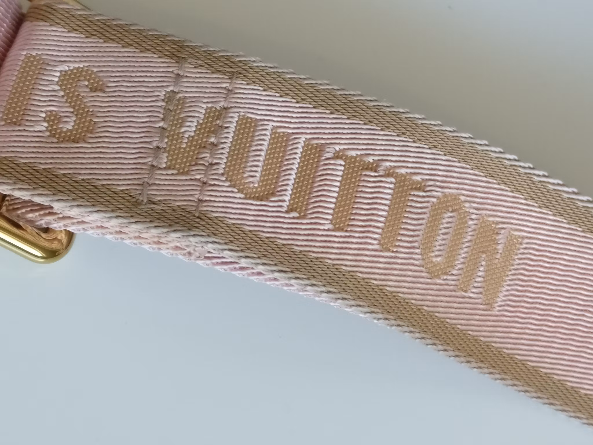 Louis Vuitton Jacquard bandouliere strap pink